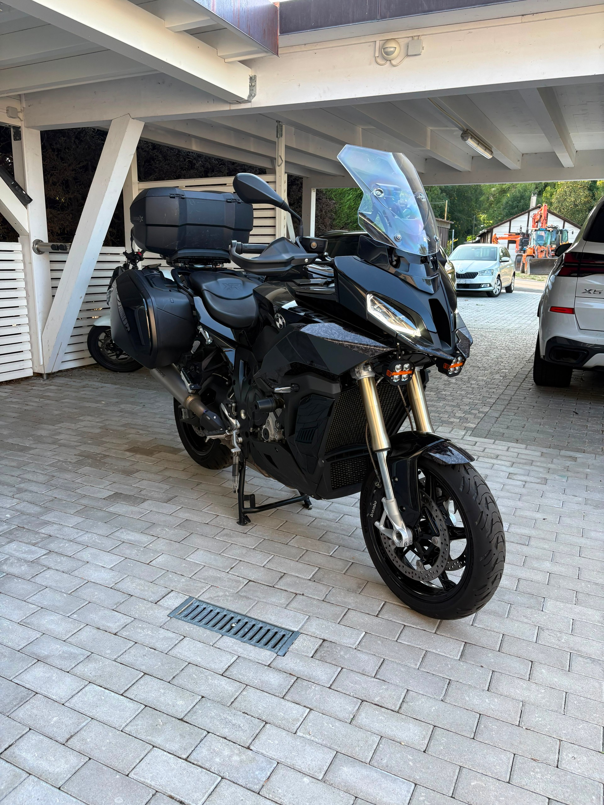 BMW S 1000 XR ABS-image-5