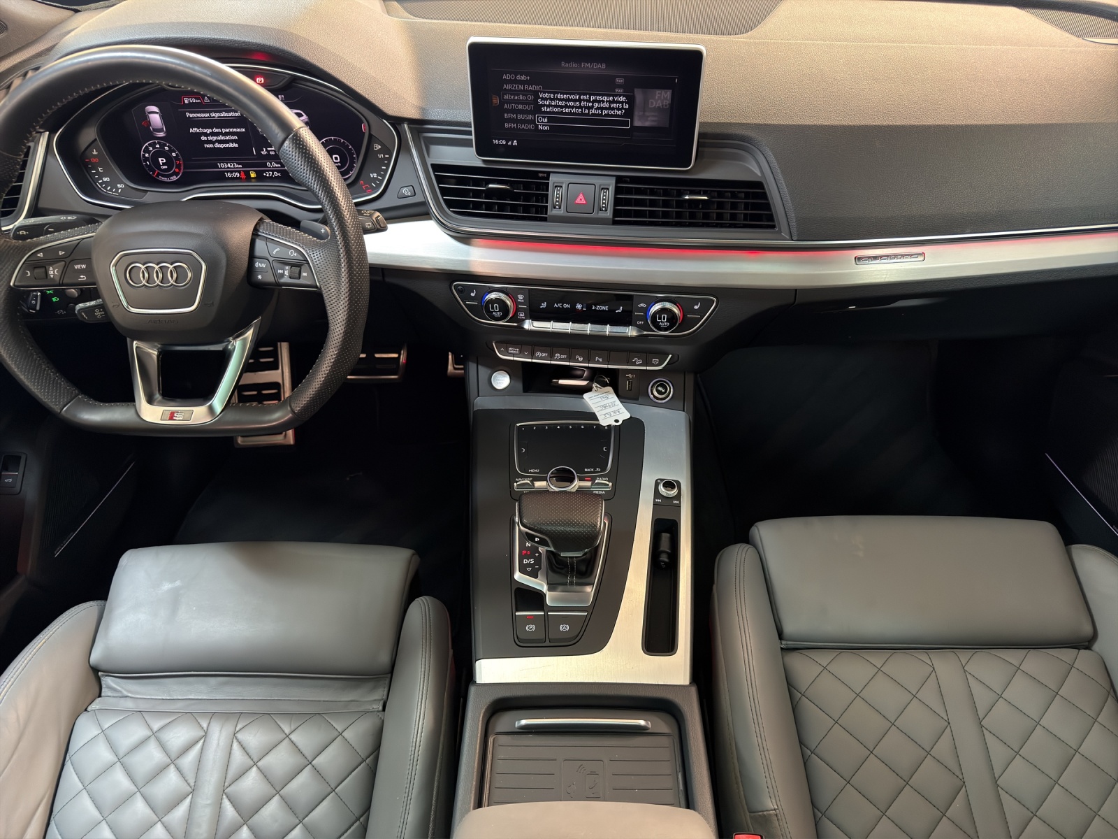 AUDI Q5 45 TFSI sport quattro-image-11