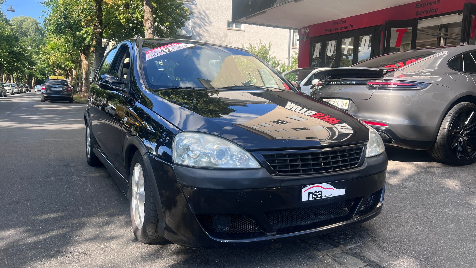 OPEL Corsa 1.8 16V Cosmo-showroom-element-3