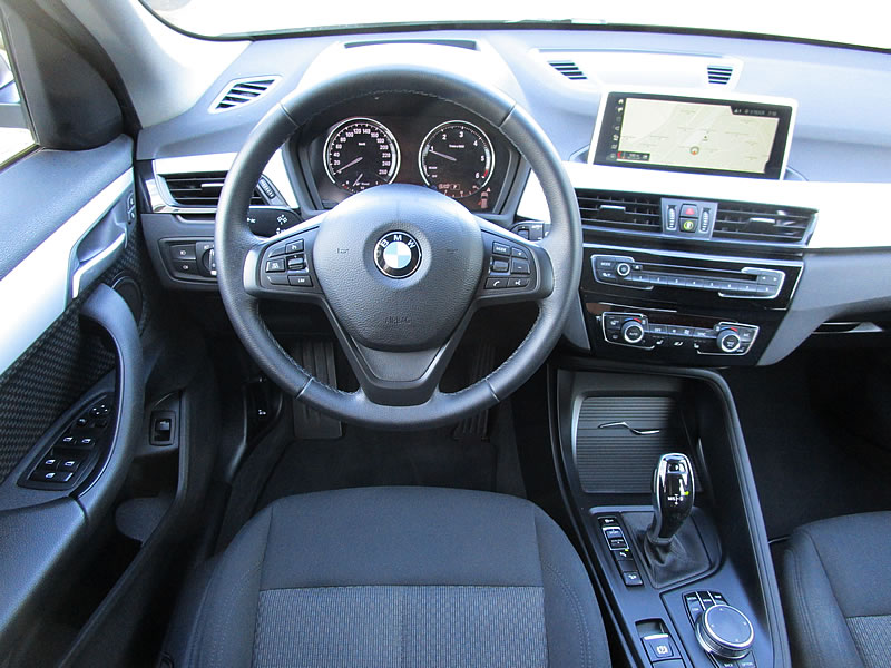 BMW X1 xDrive 20d Steptronic-image-5