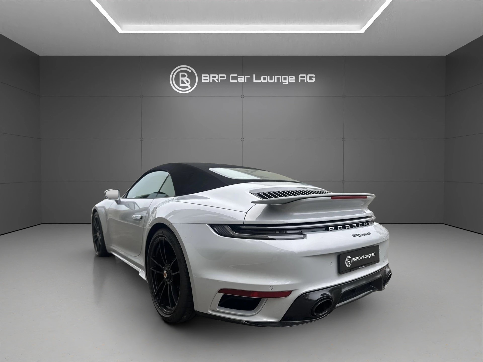 PORSCHE 911 Turbo S Cabriolet PDK-showroom-element-3