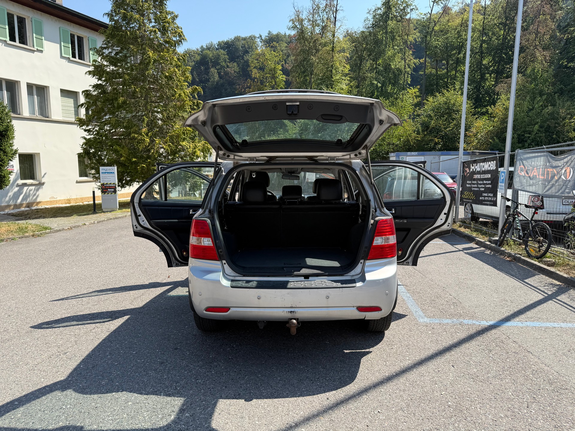 KIA Sorento 3.3 V6 Trend-image-18
