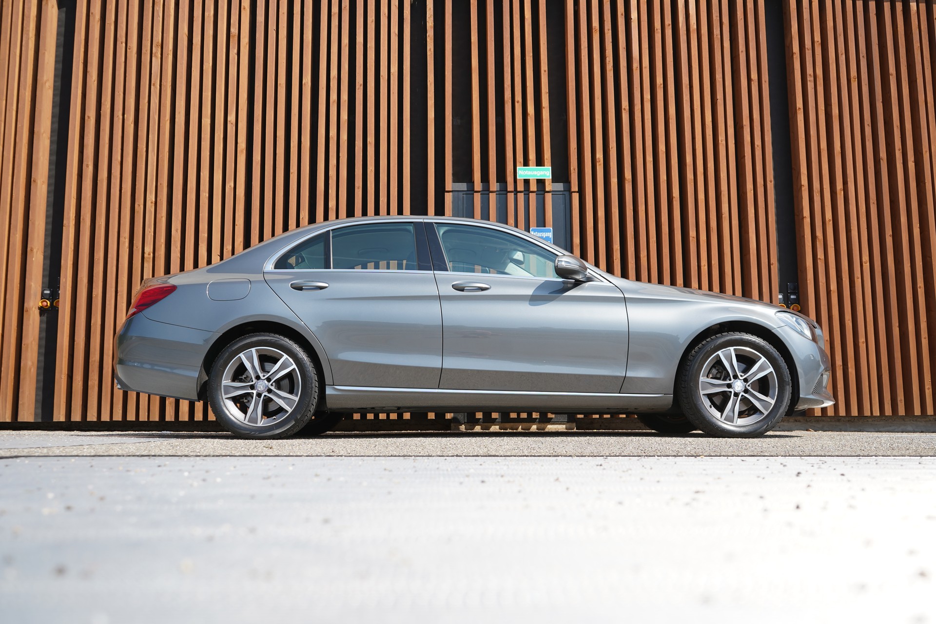 MERCEDES-BENZ C 200 AVANTGARDE 4MATIC 9G-TRONIC l 184 PS