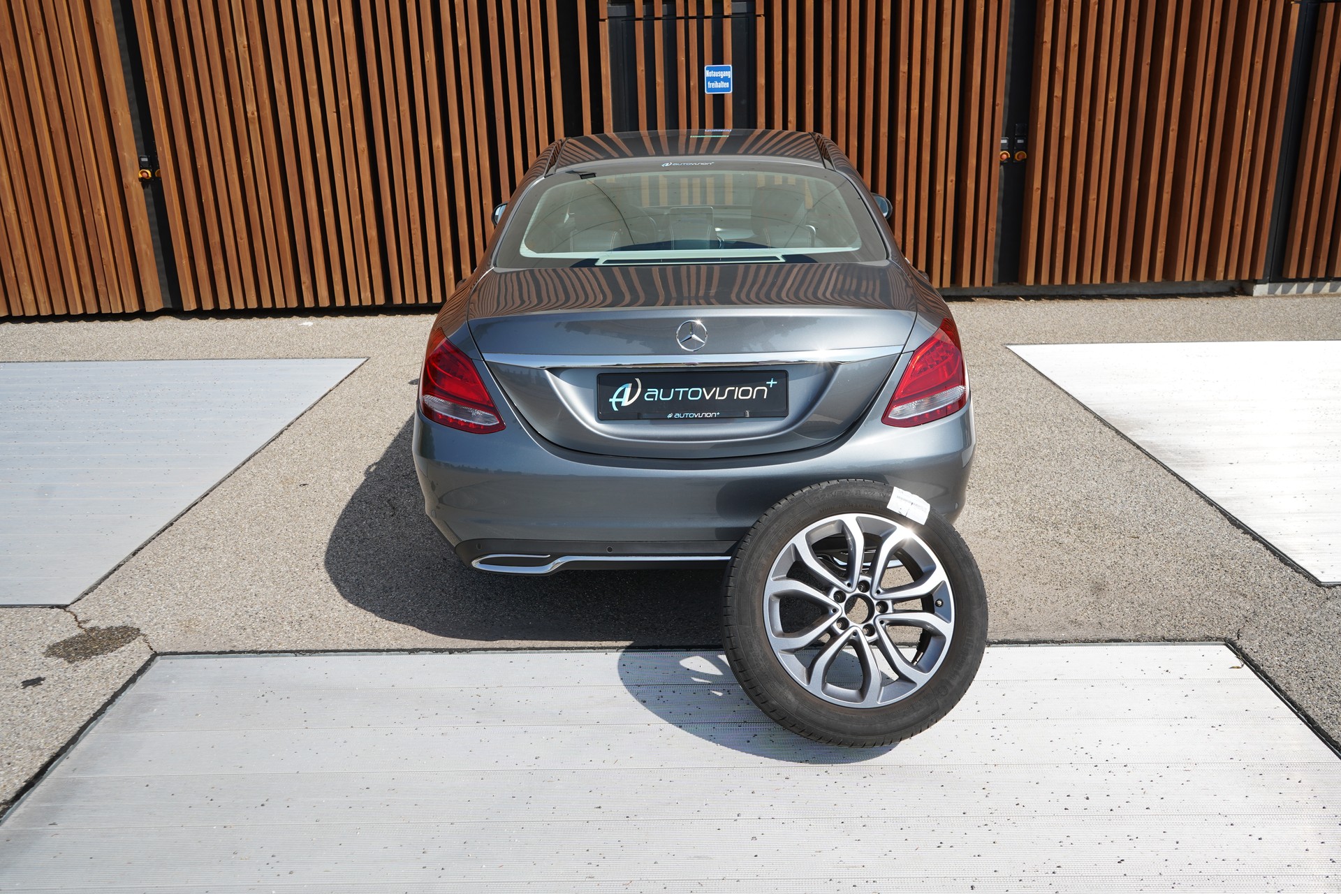 MERCEDES-BENZ C 200 AVANTGARDE 4MATIC 9G-TRONIC l 184 PS-image-18