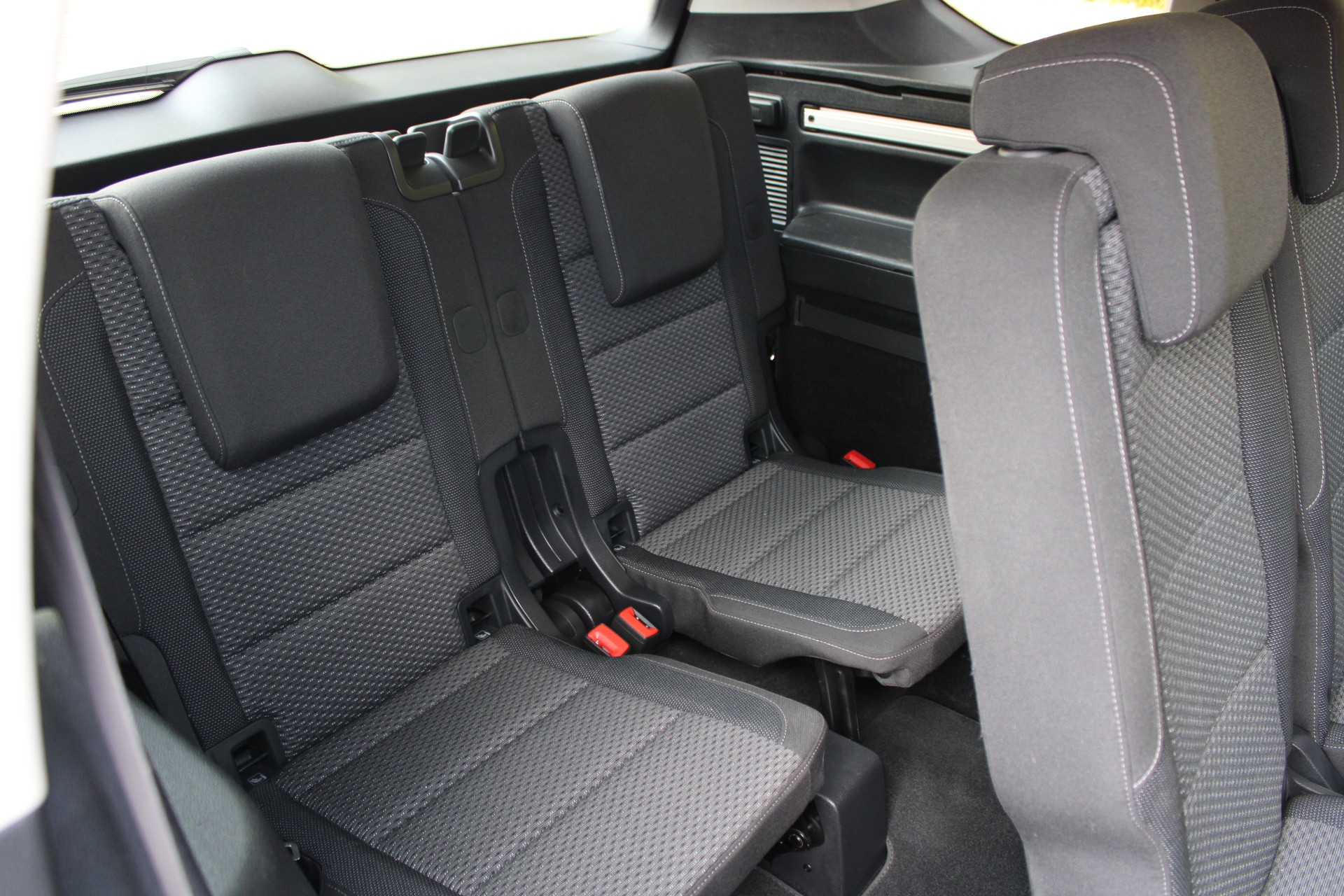 VW Touran 1.4 TSI BlueMotion Technology Comfortline DSG-image-6