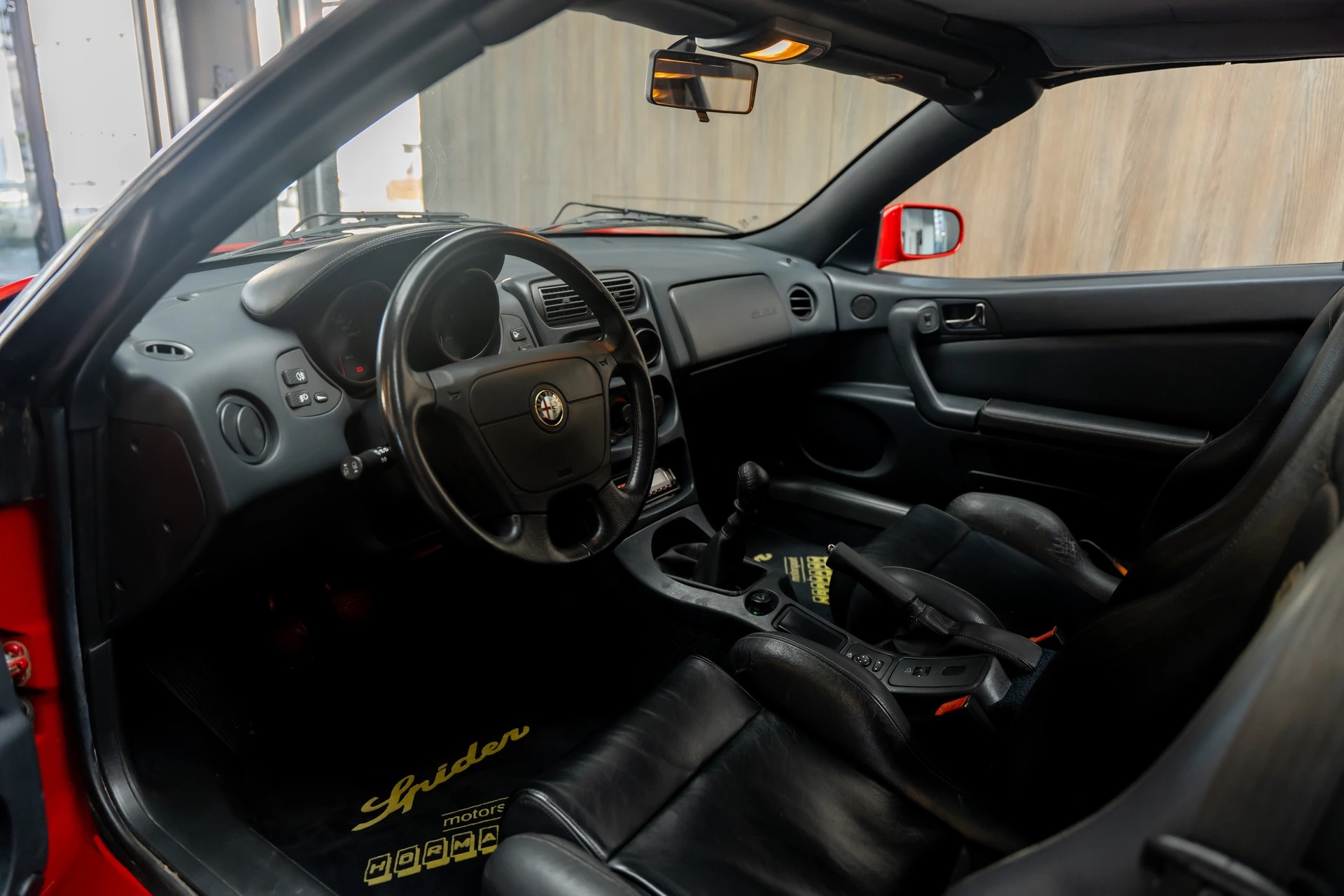 ALFA ROMEO Spider 3.0 V6-showroom-element-2