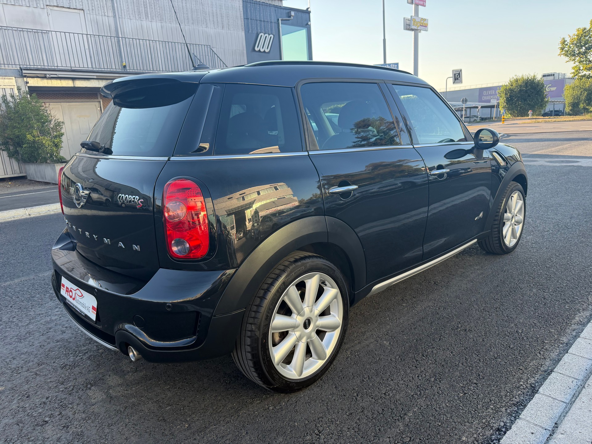 MINI Countryman Cooper S ALL4 Steptronic-image-4