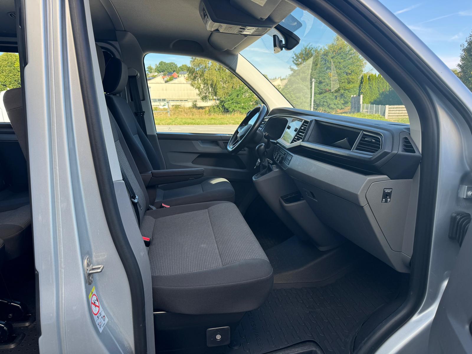 VW T6.1 Kombi 2.0 TDI 4Motion DSG mit 9-Sitzplätze-image-17