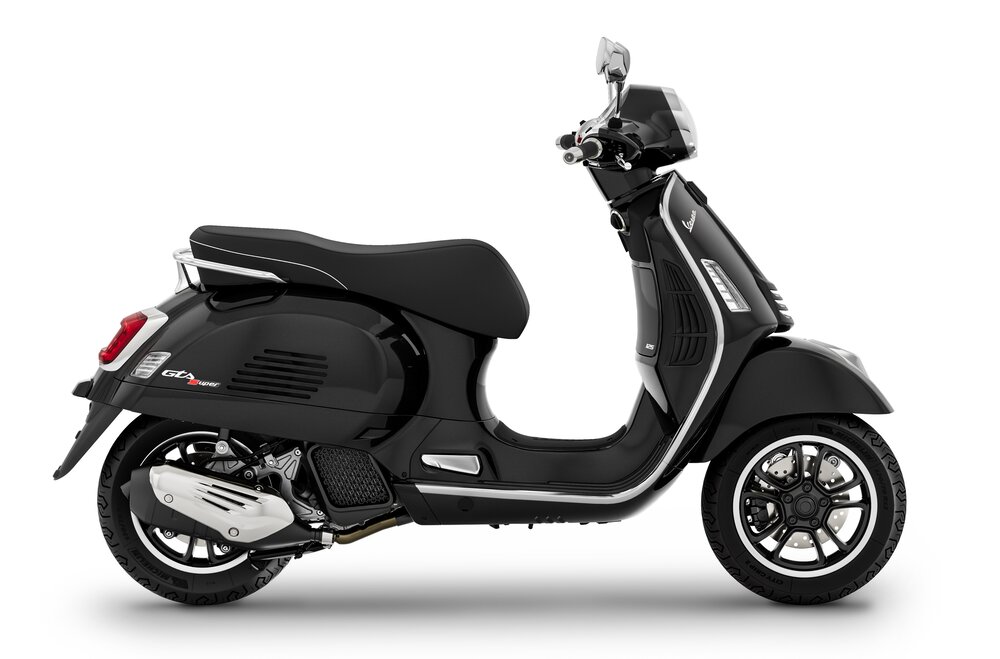 PIAGGIO Vespa GTS 125 Super RST Euro 5+-image-0