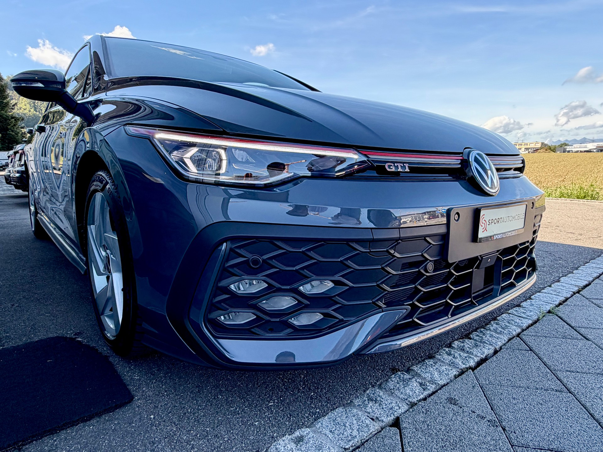 VW Golf 2.0 TSI GTI DSG-image-4