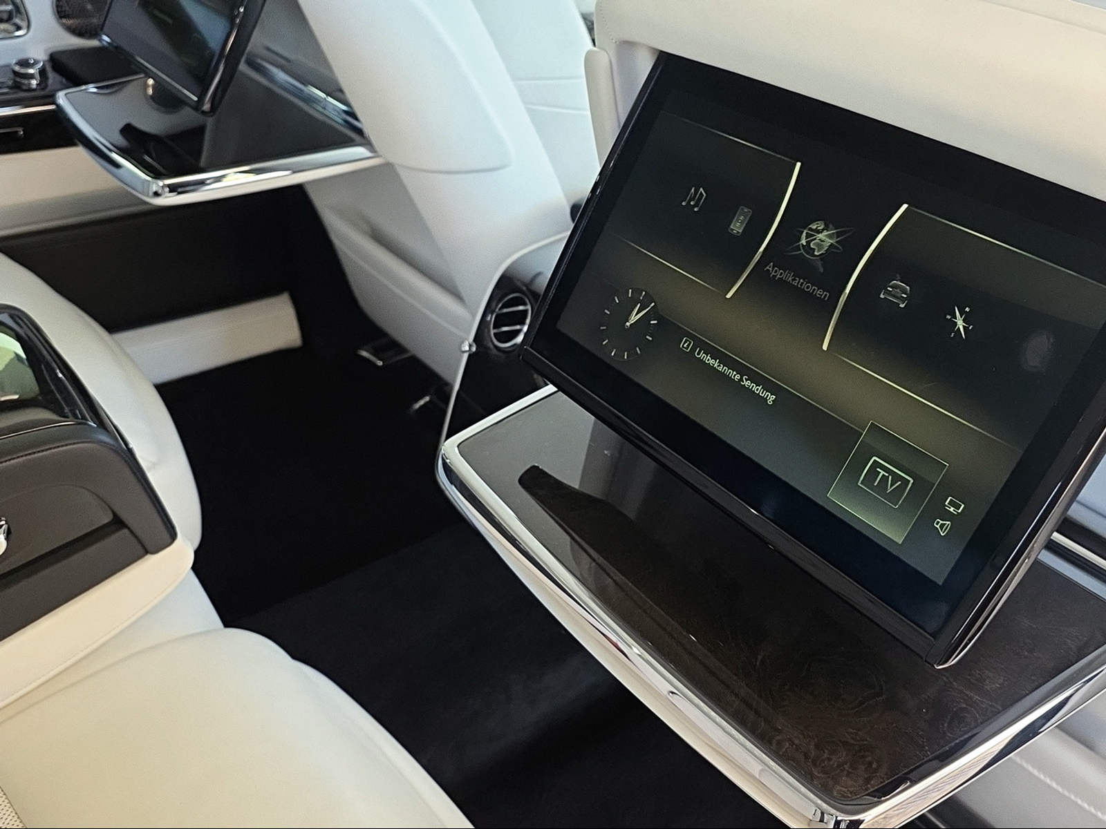 ROLLS-ROYCE Phantom 6.7 V12-image-19