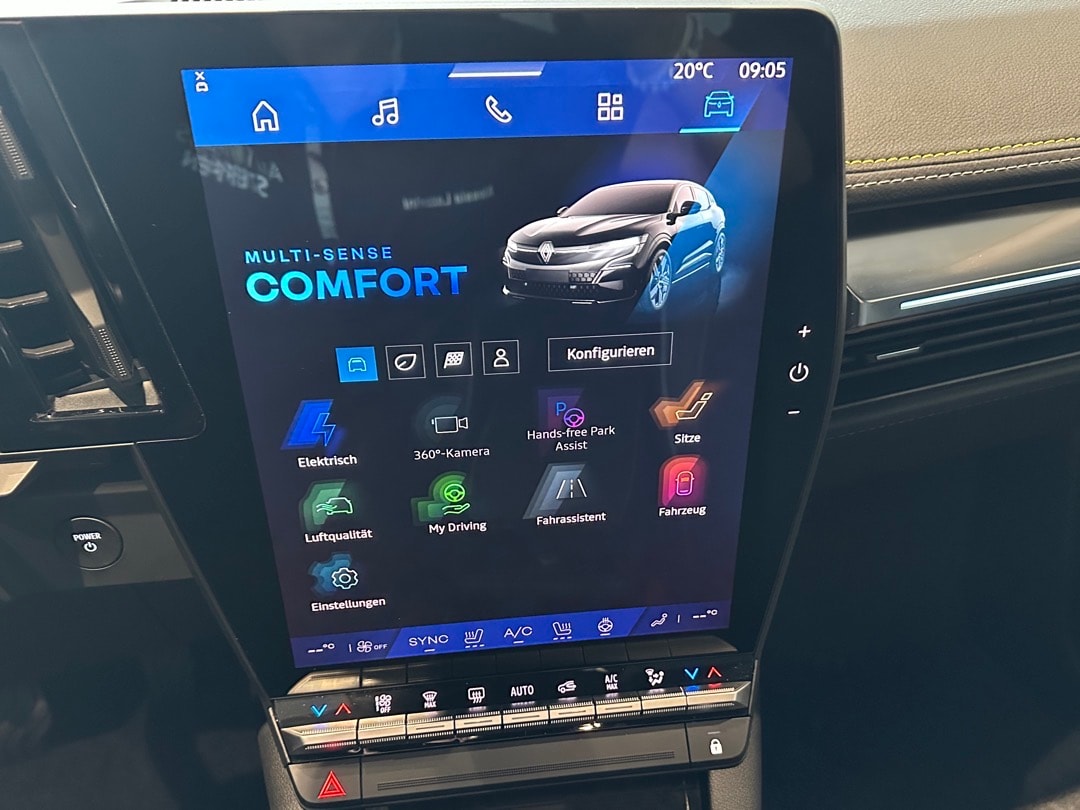 RENAULT Mégane E-TECH EV60 Iconic-image-16