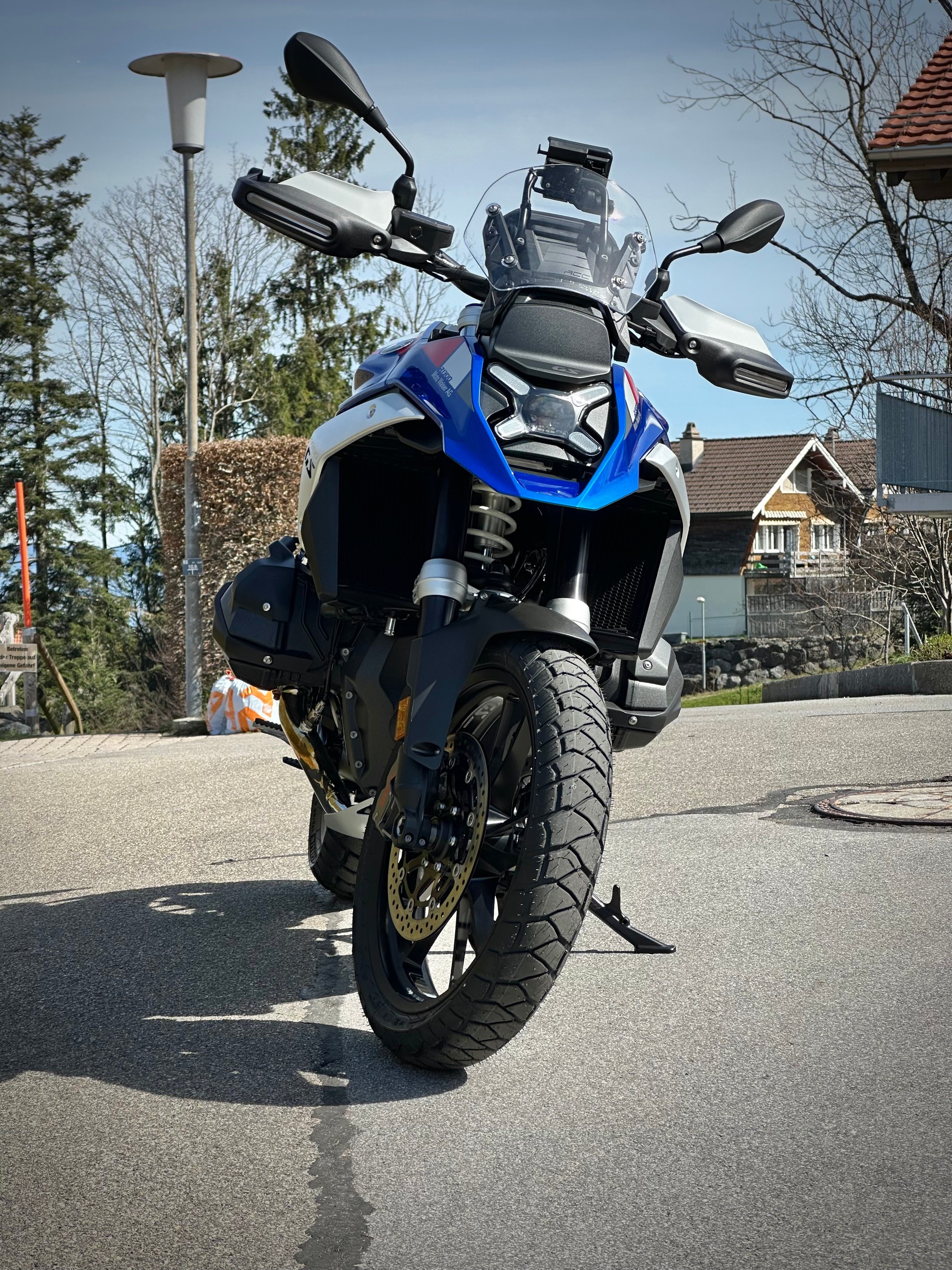 BMW R 1300 GS-image-1
