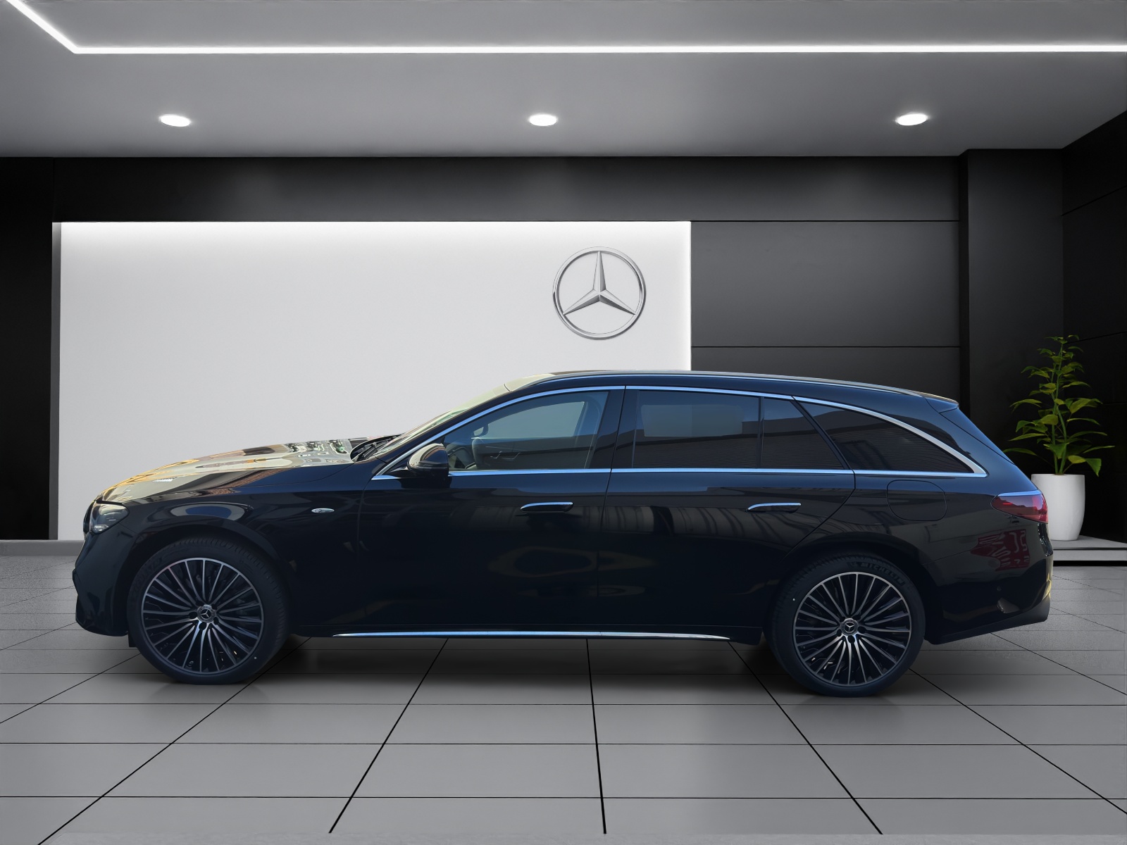 MERCEDES-BENZ E 300 de T 4Matic EQ Hybrid 9G-Tronic-showroom-element-2