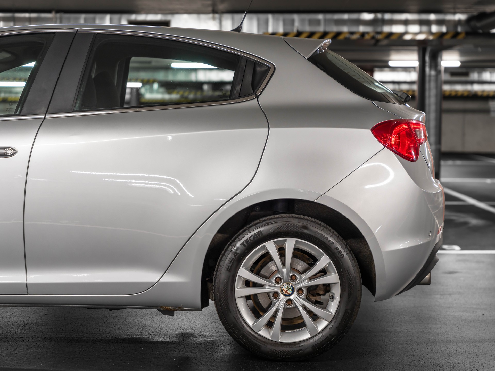 ALFA ROMEO Giulietta 1.4 T Distinctive-showroom-element-3