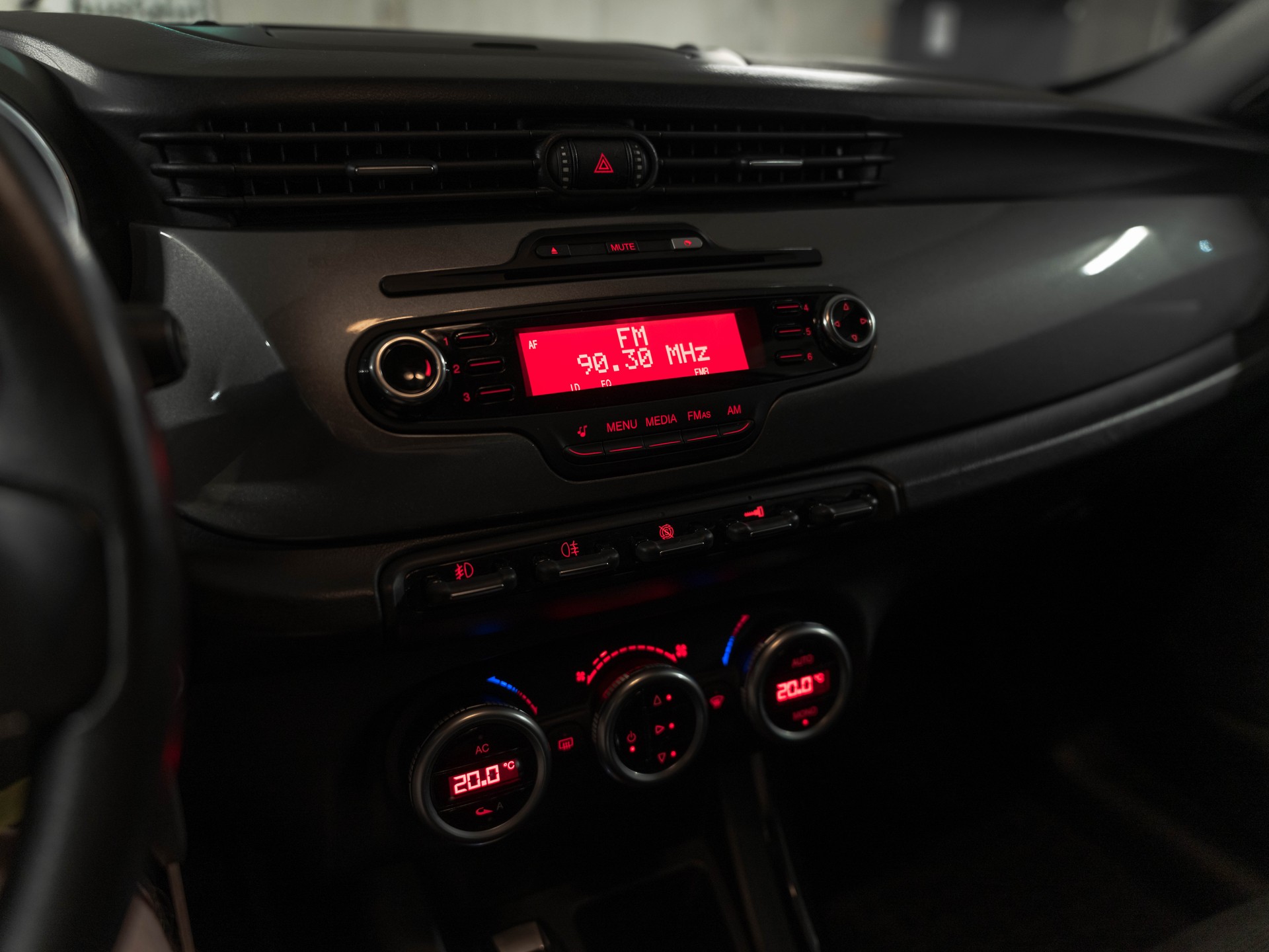 ALFA ROMEO Giulietta 1.4 T Distinctive-image-18