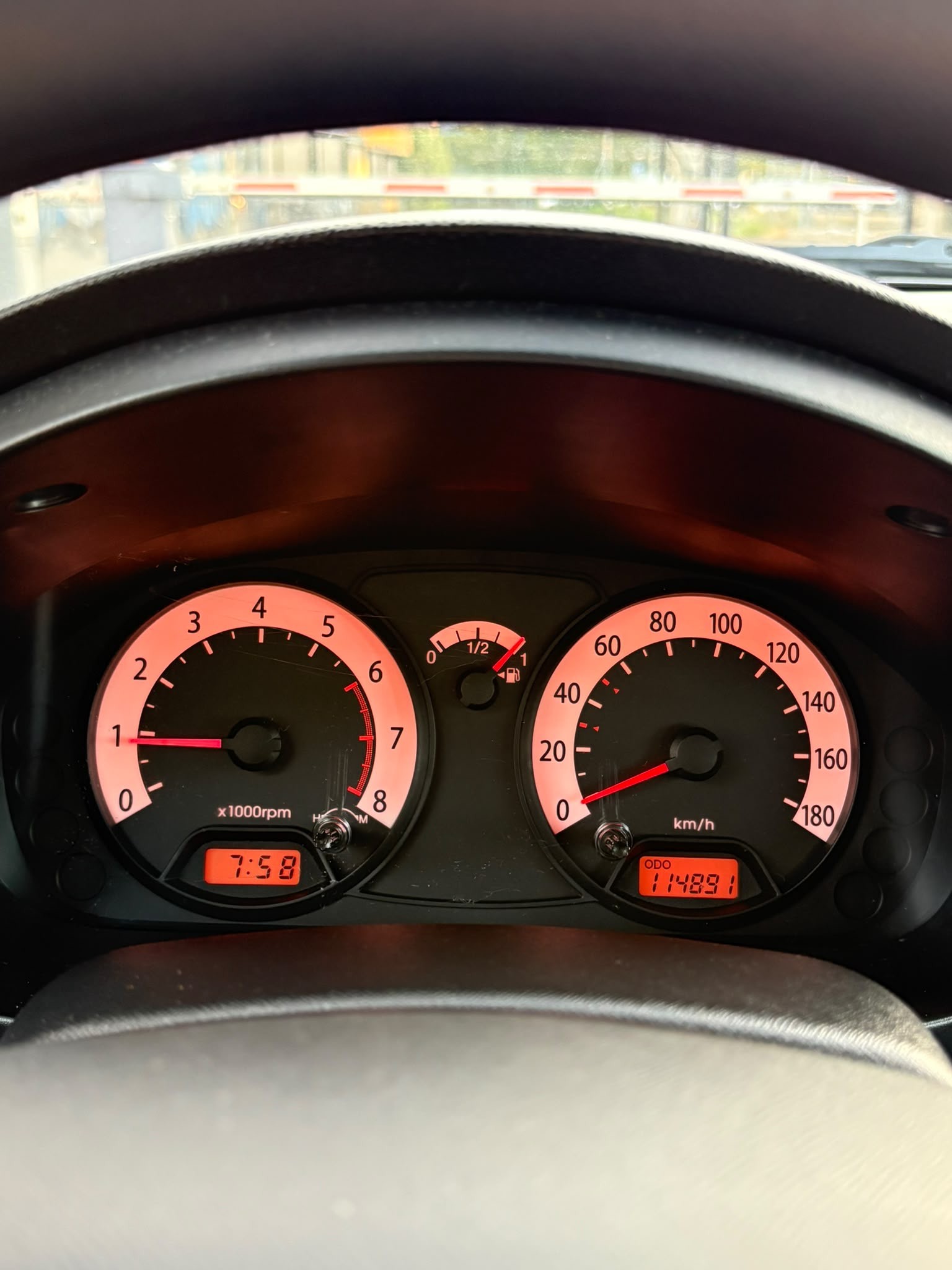 KIA II-showroom-element-2