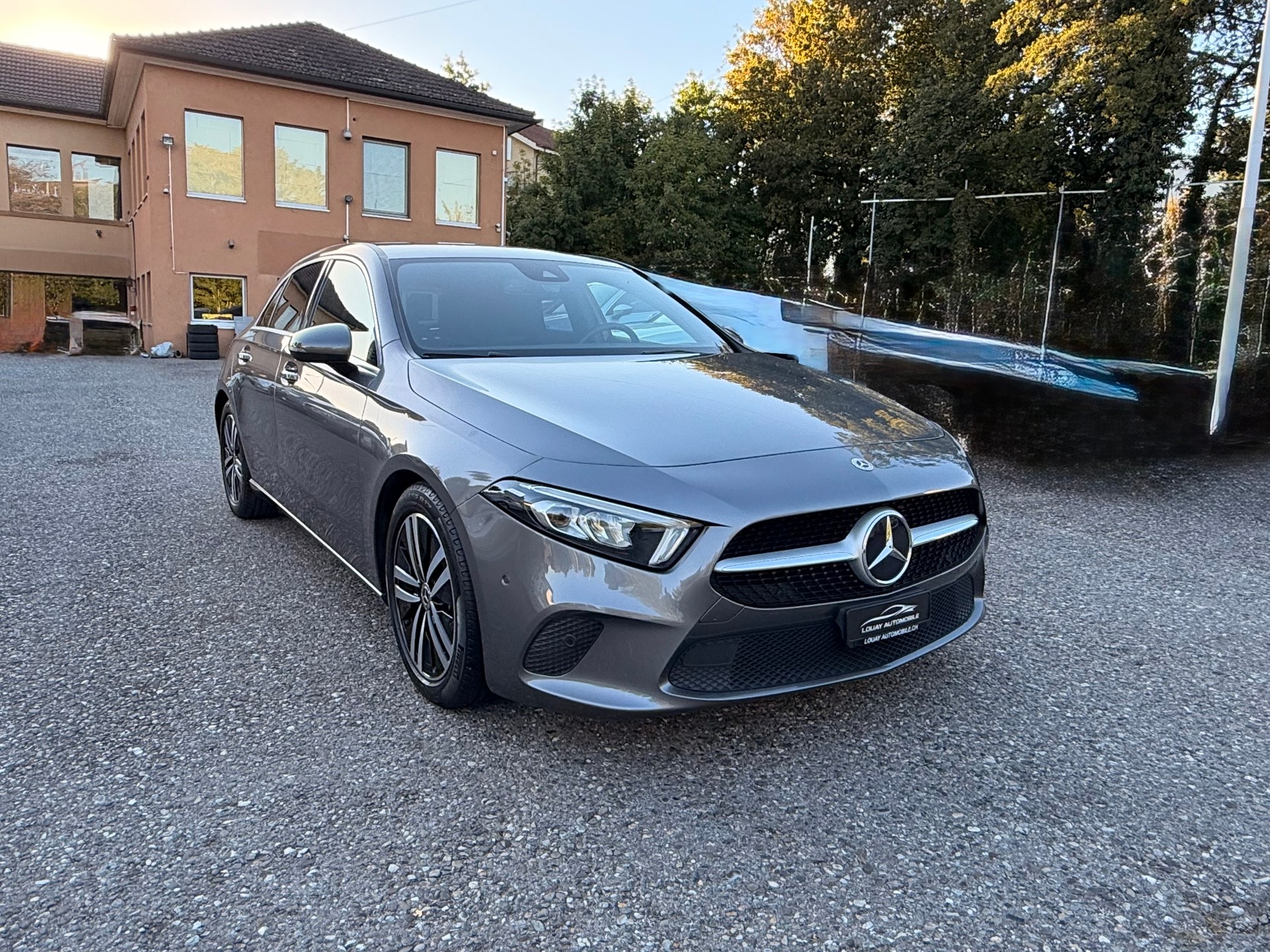 MERCEDES-BENZ A 180 Night Star 7G-DCT