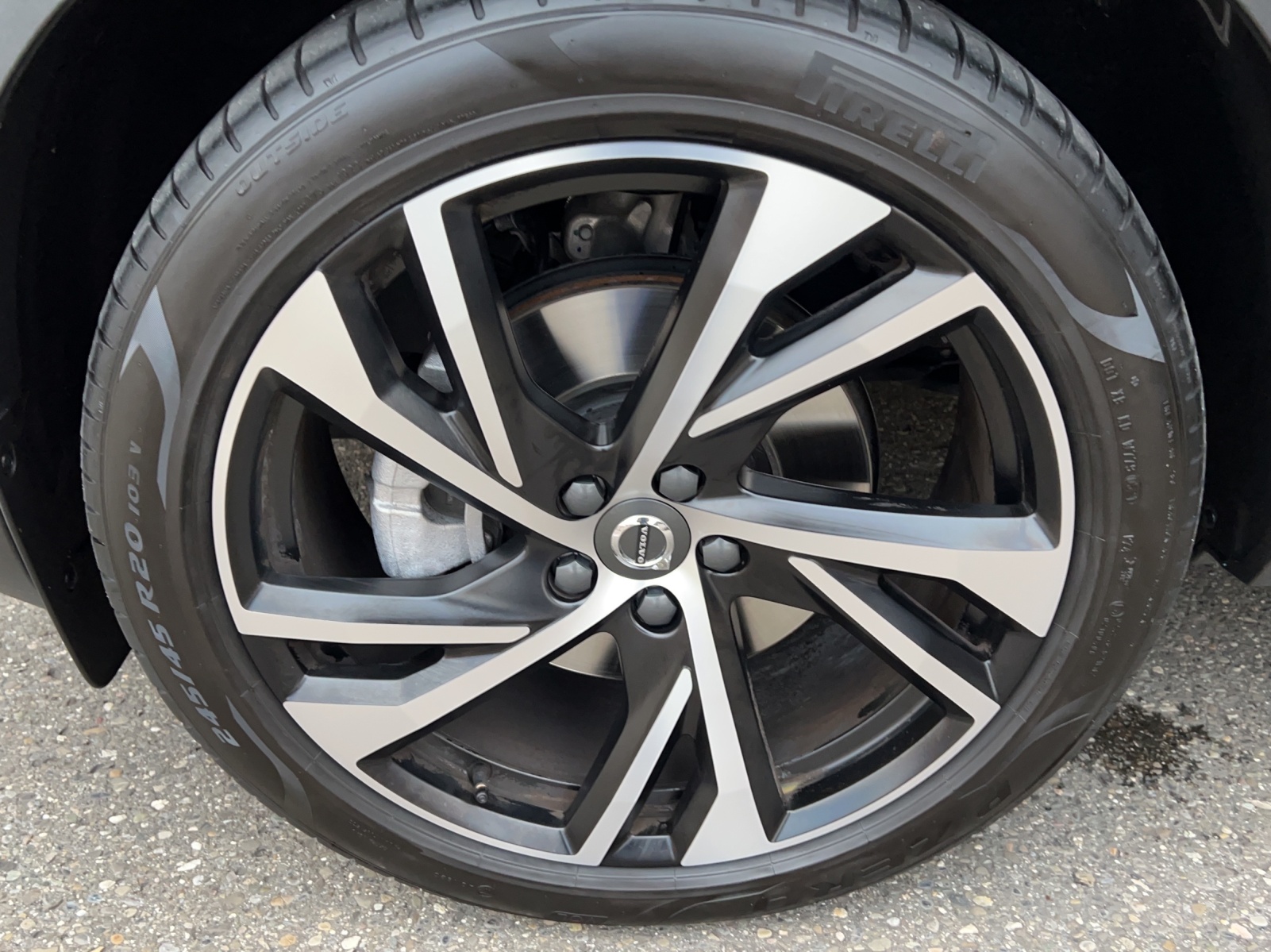 VOLVO XC40 2.0 B4 MH R-Design AWD-image-12