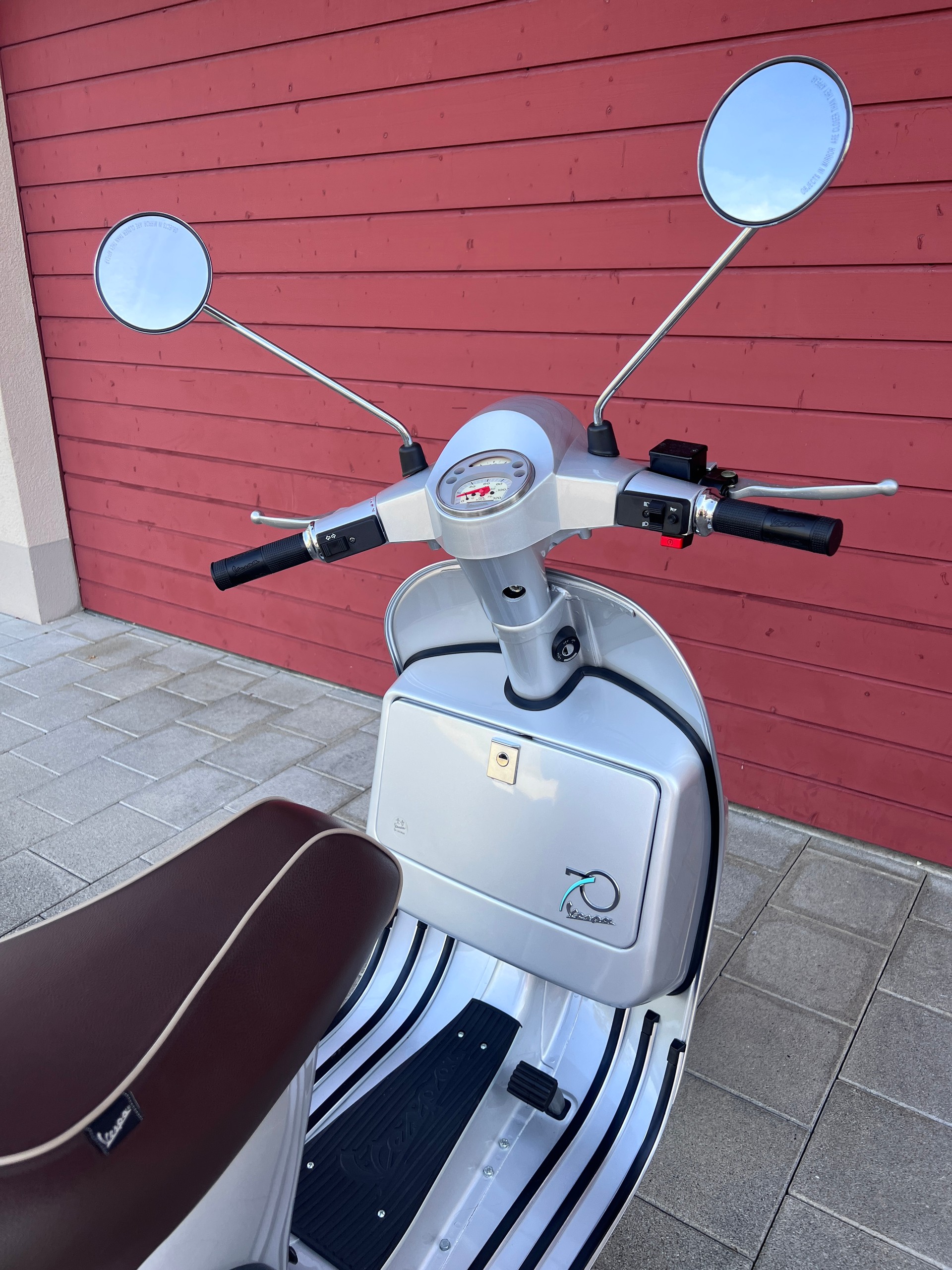 PIAGGIO Vespa PX 125 70° Anniversary-image-5