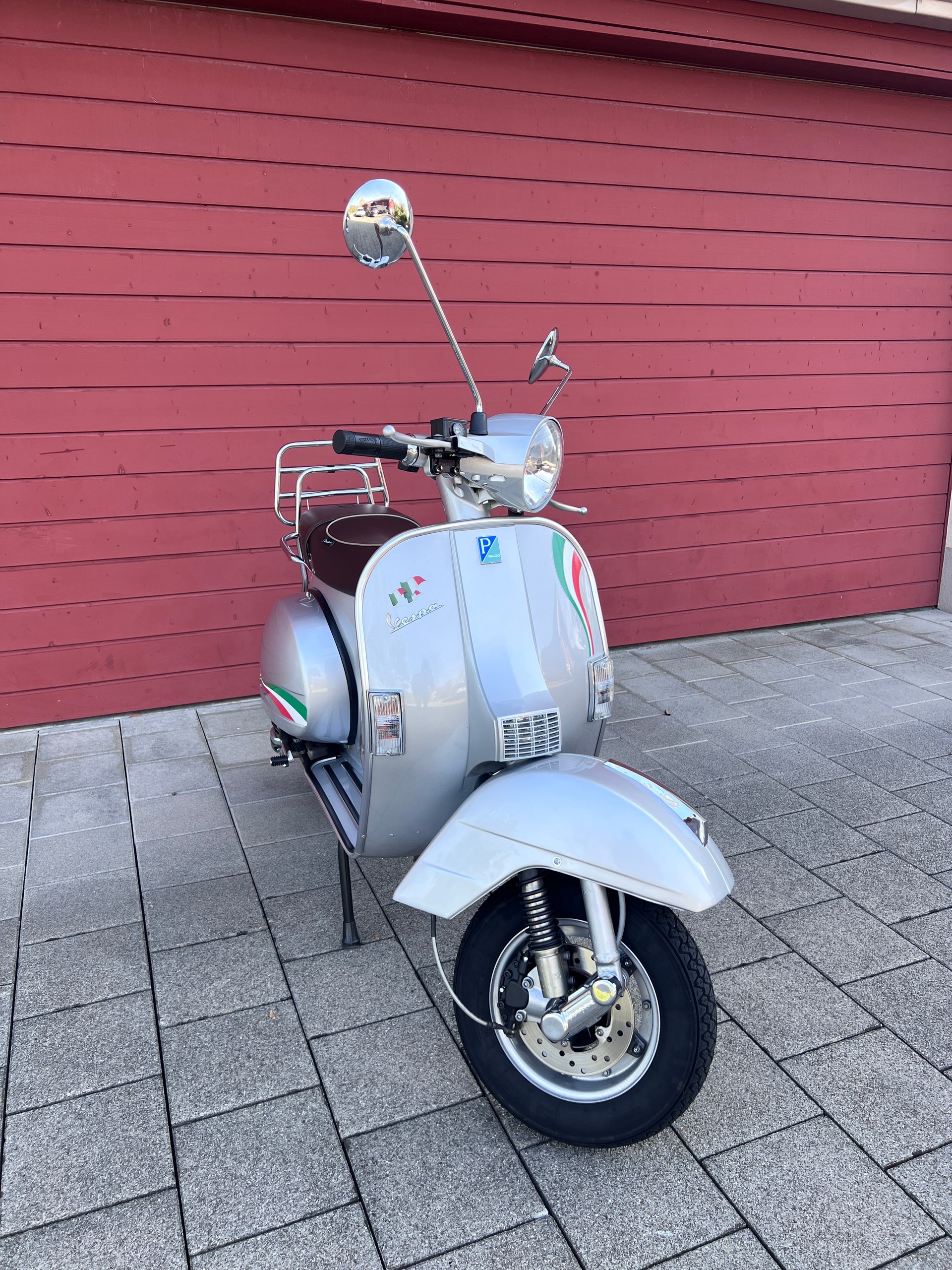 PIAGGIO Vespa PX 125 70° Anniversary-image-2