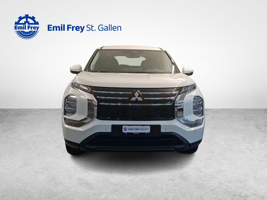 MITSUBISHI Outlander 2.4 PHEV Inform 4x4-image-7