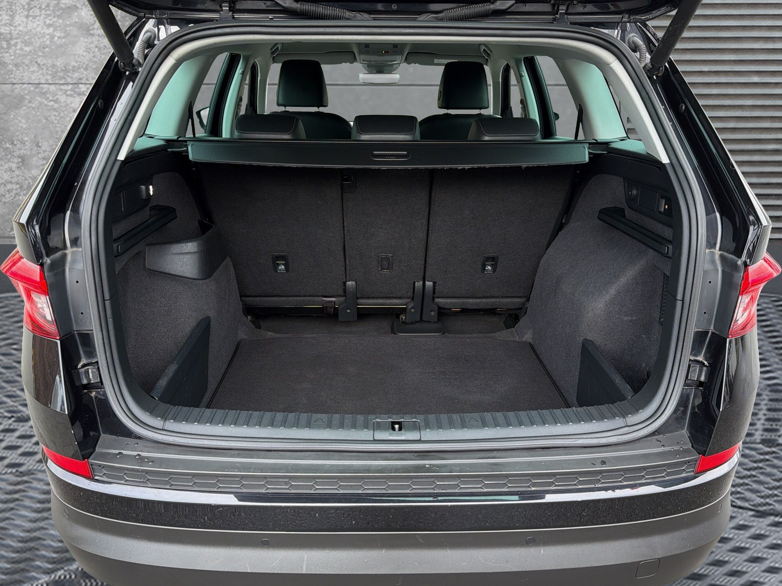 SKODA Kodiaq 2.0 TDI CR Style 4x4 DSG-image-14