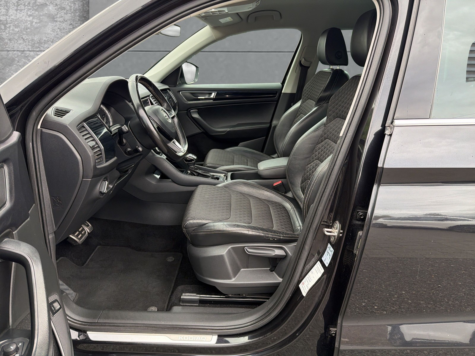 SKODA Kodiaq 2.0 TDI CR Style 4x4 DSG-image-7