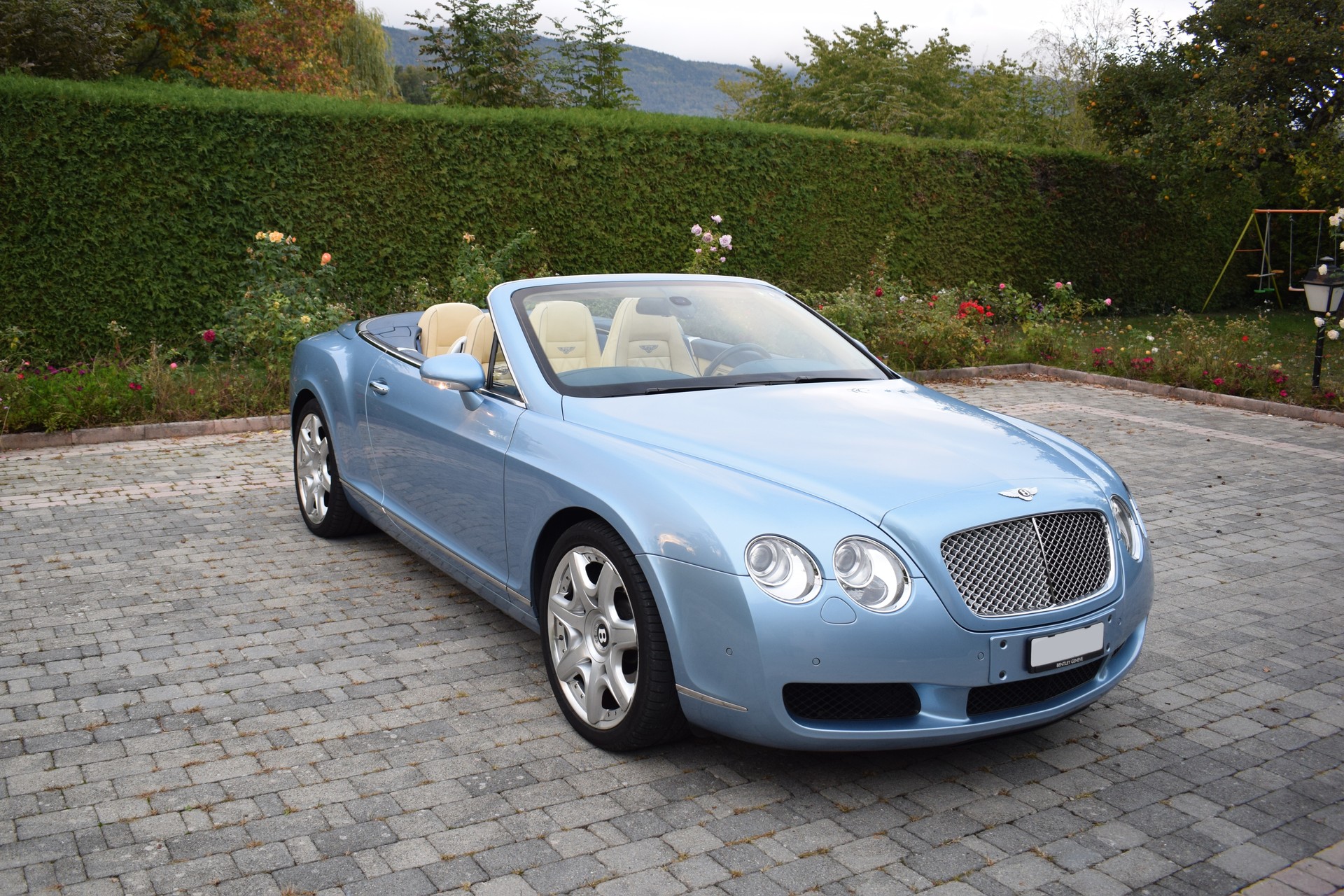 BENTLEY 6.0 W12-image-1