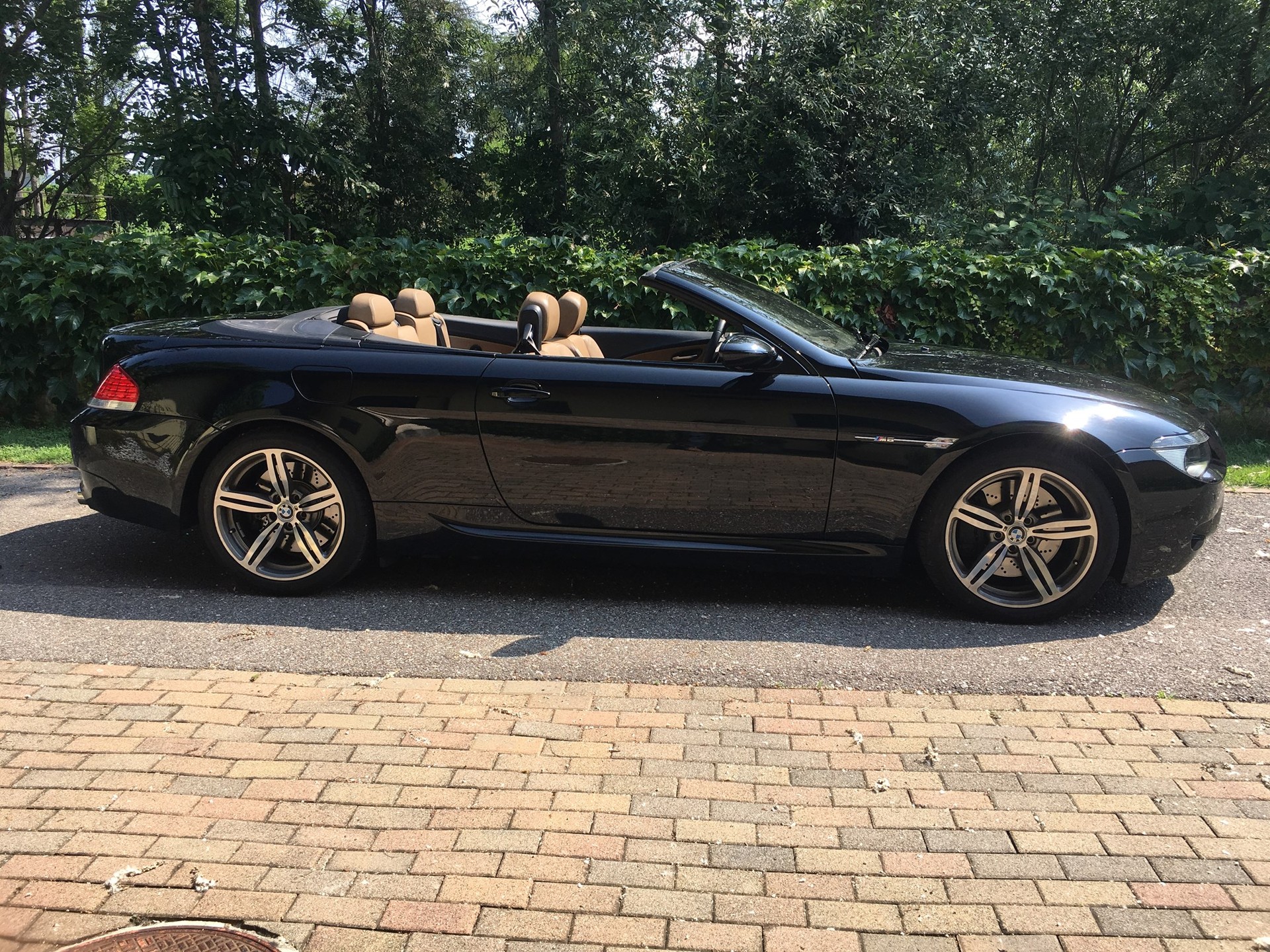 BMW M6 Cabrio - V10