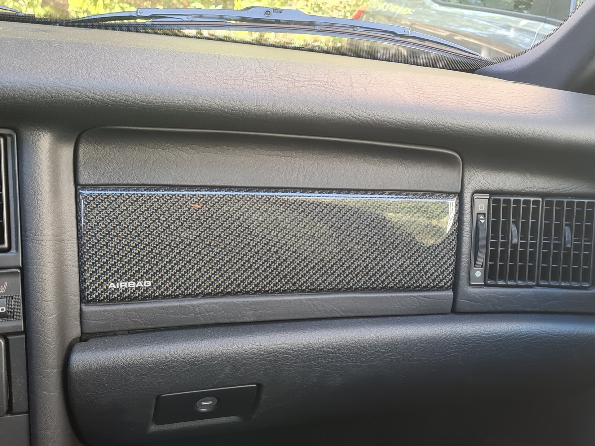 AUDI 80 Avant RS2-image-10