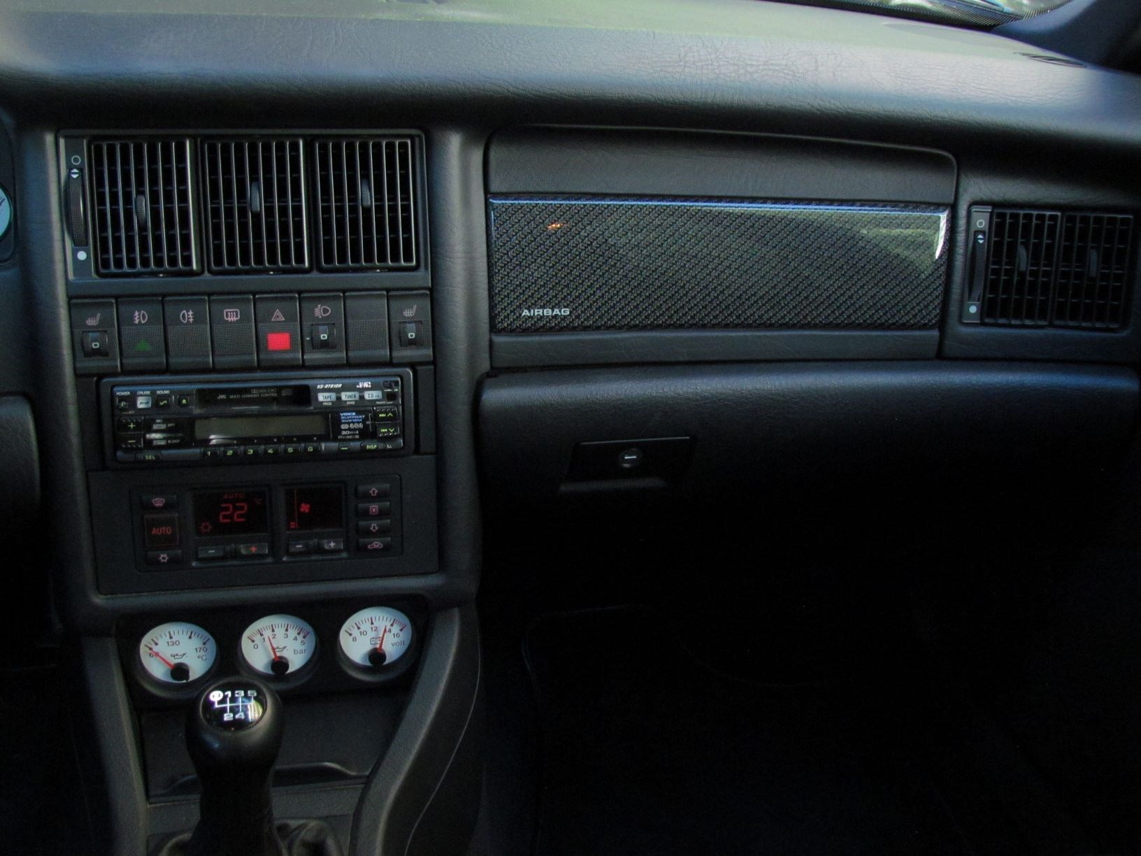 AUDI 80 Avant RS2-image-7