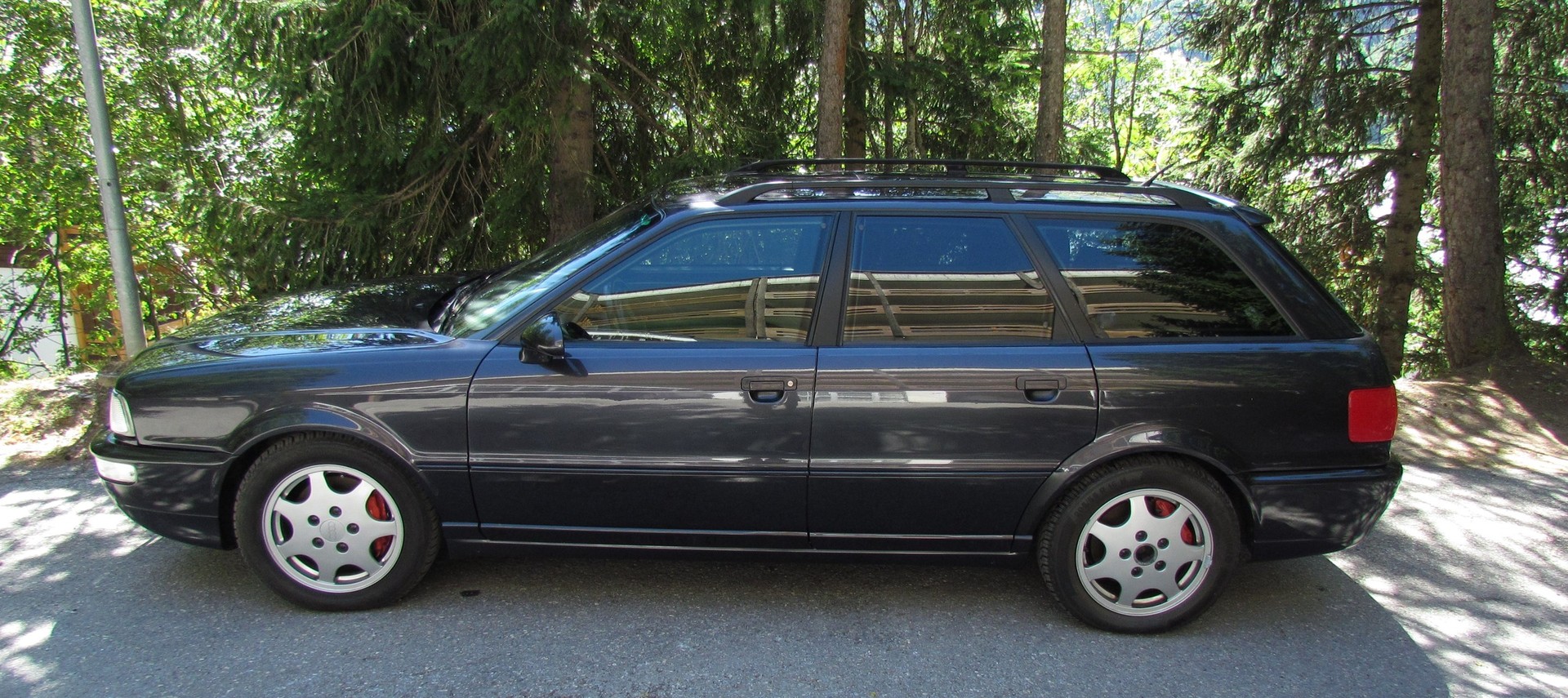 AUDI 80 Avant RS2-image-1