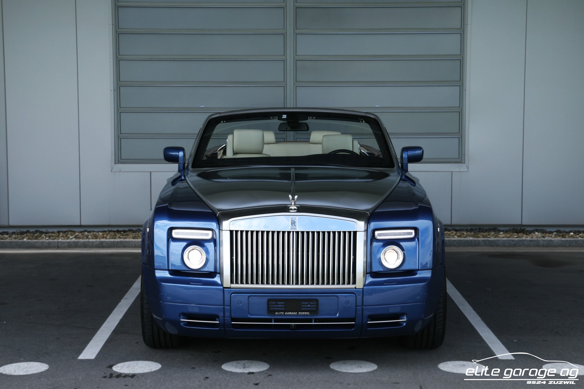 ROLLS-ROYCE Phantom 6.7 V12 Drophead Coupé-image-7
