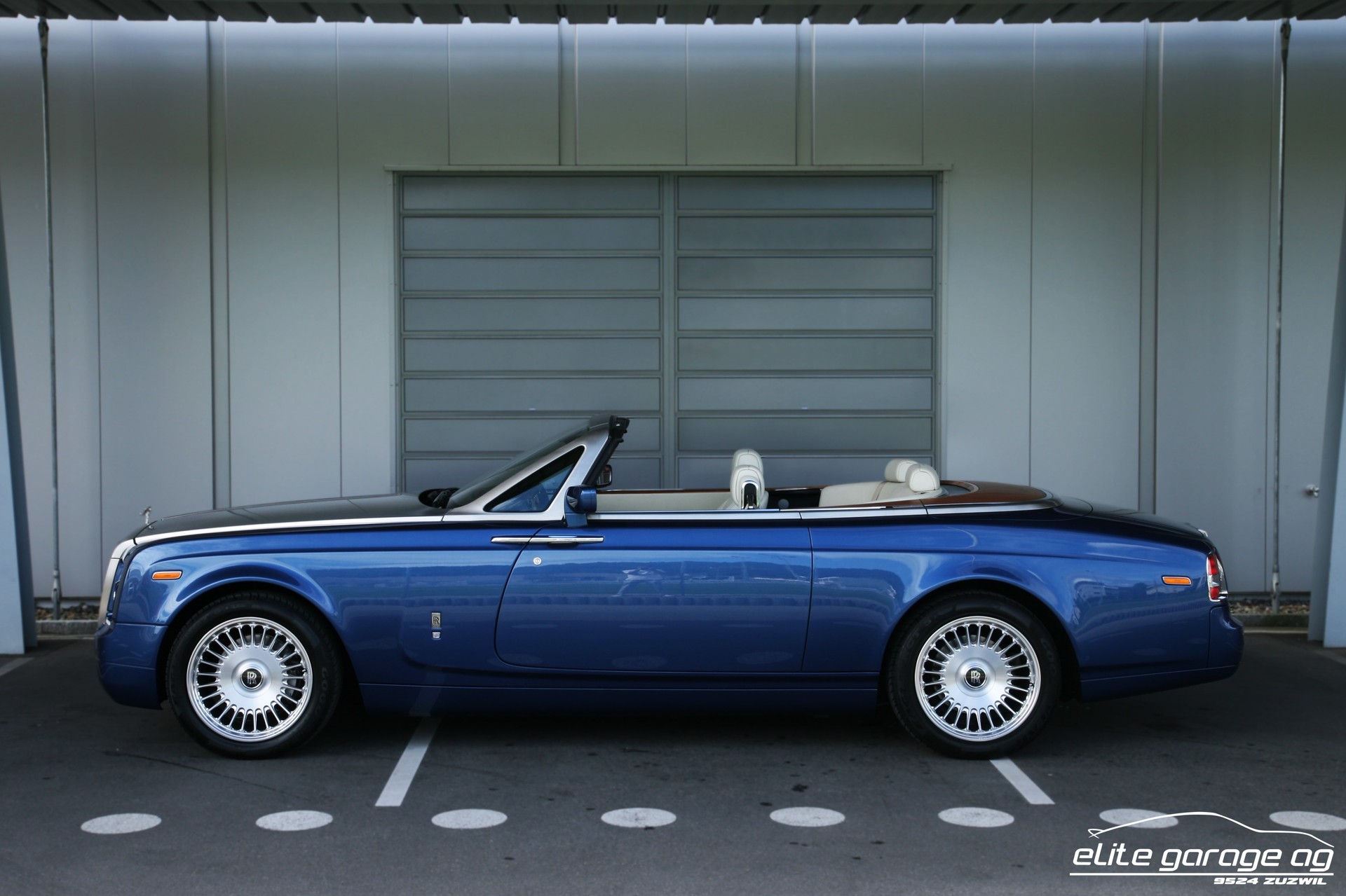 ROLLS-ROYCE Phantom 6.7 V12 Drophead Coupé-image-1