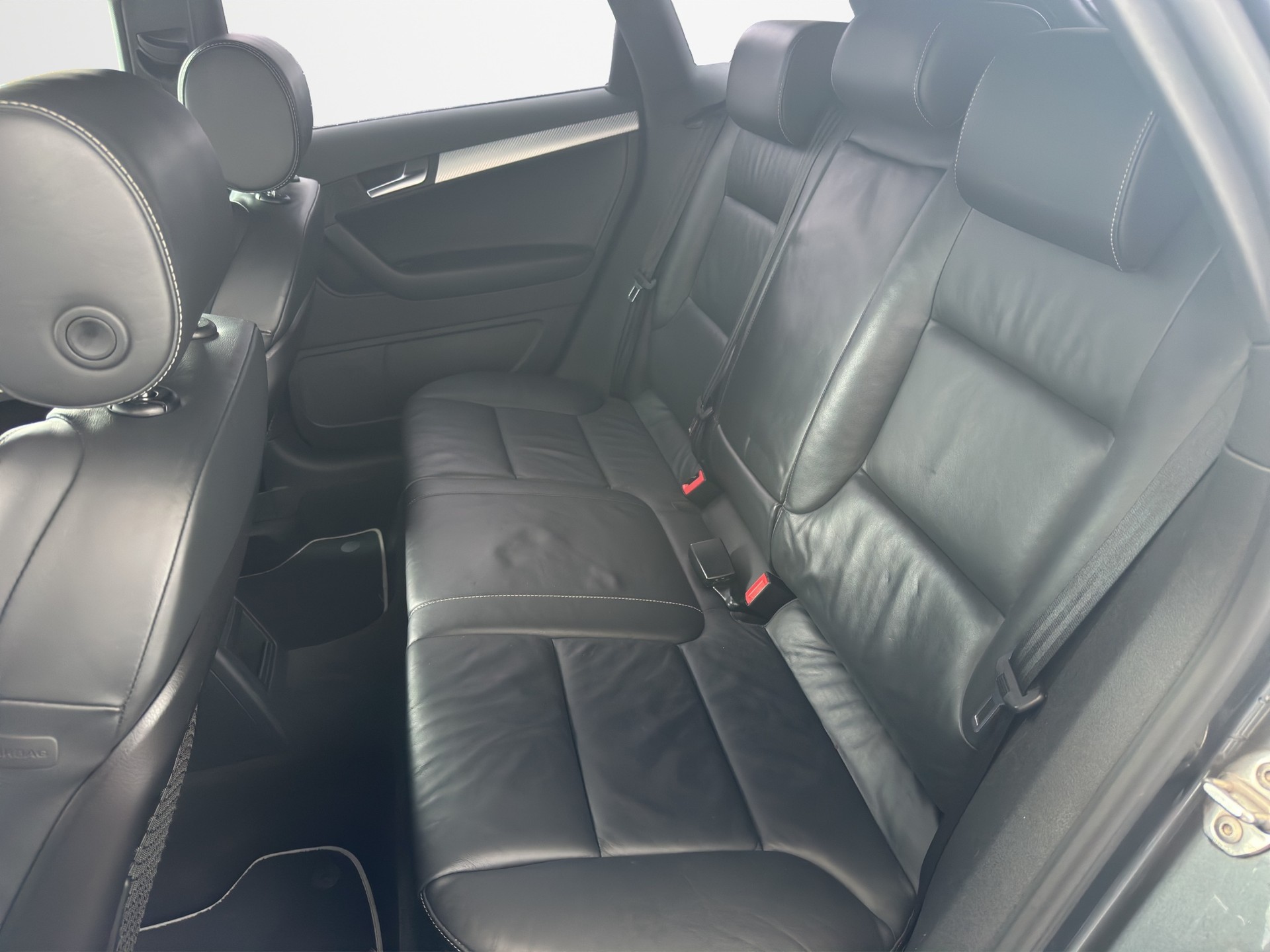 AUDI RS3 Sportback 2.5 TFSI quattro-image-10