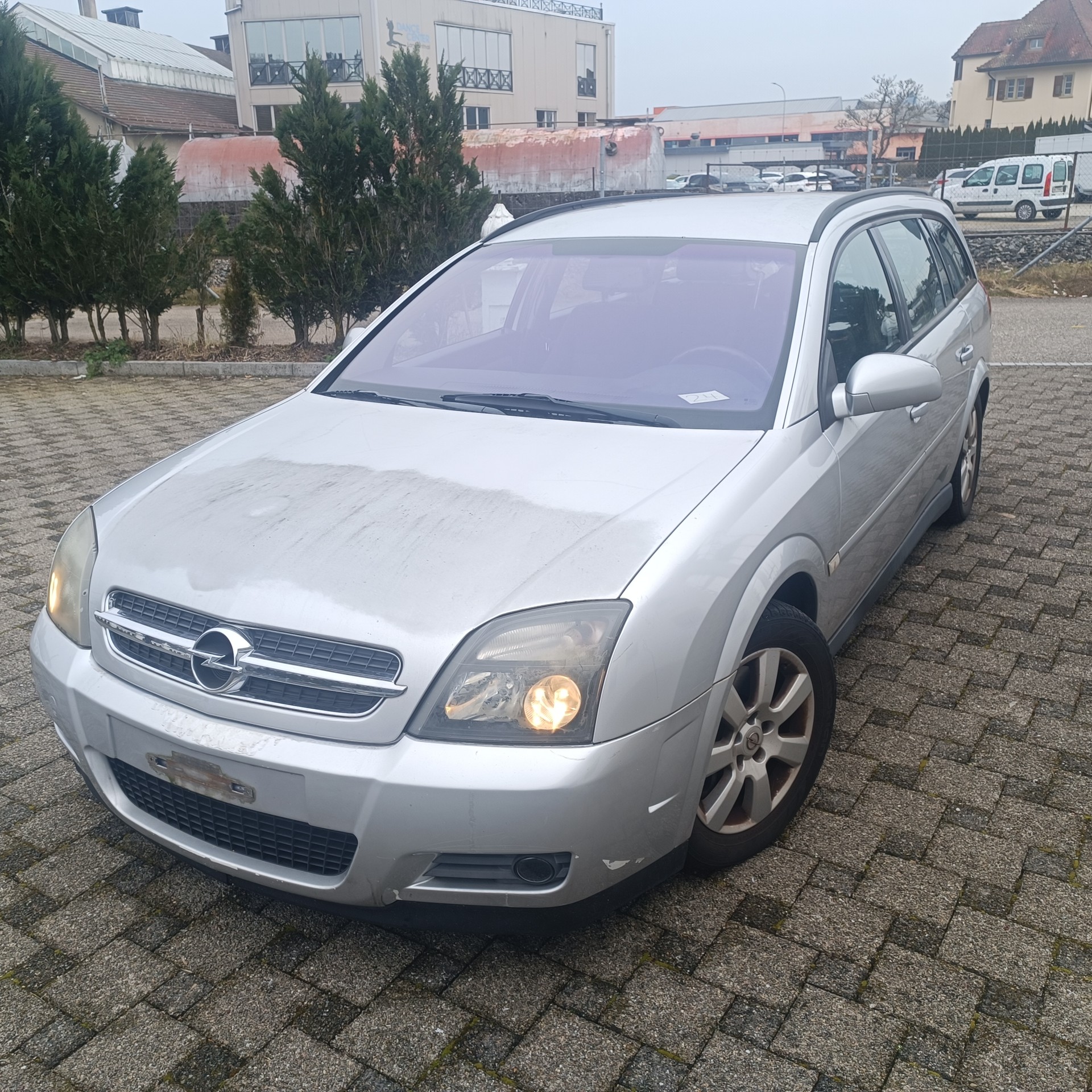 OPEL Vectra Caravan 3.2 V6 Elegance-image-1