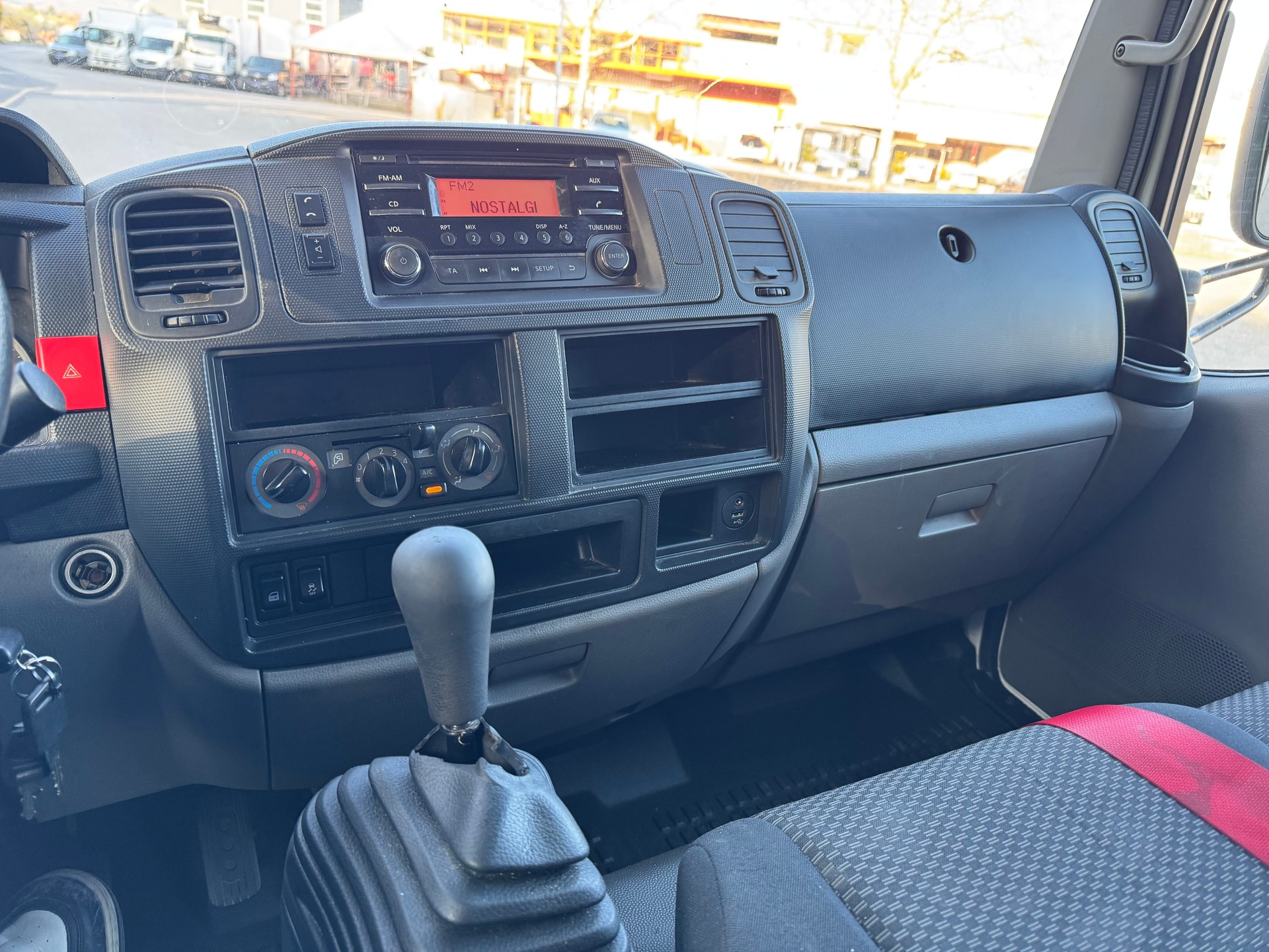 RENAULT Maxity 130.35 Frigo-image-10