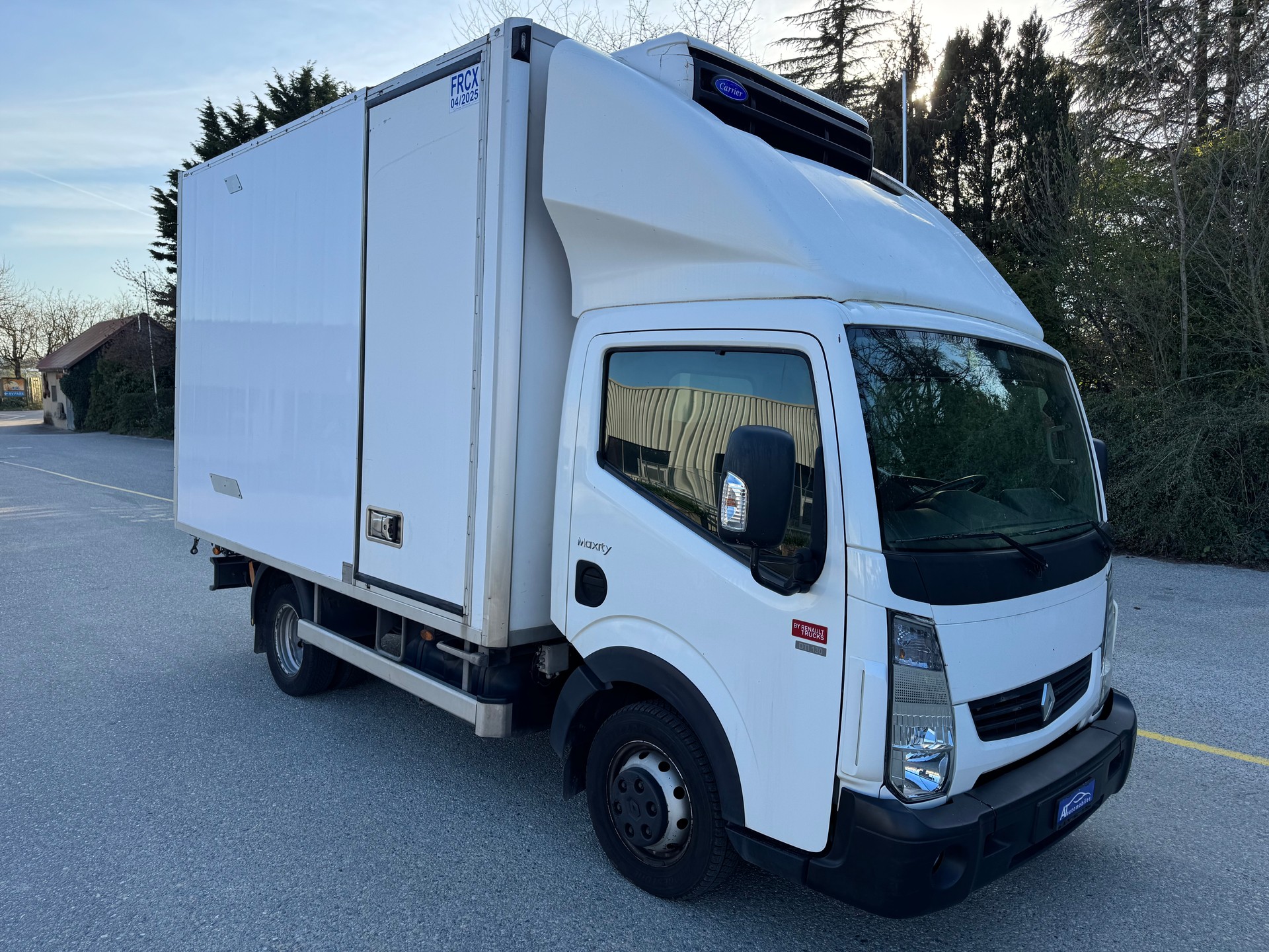 RENAULT Maxity 130.35 Frigo-image-3