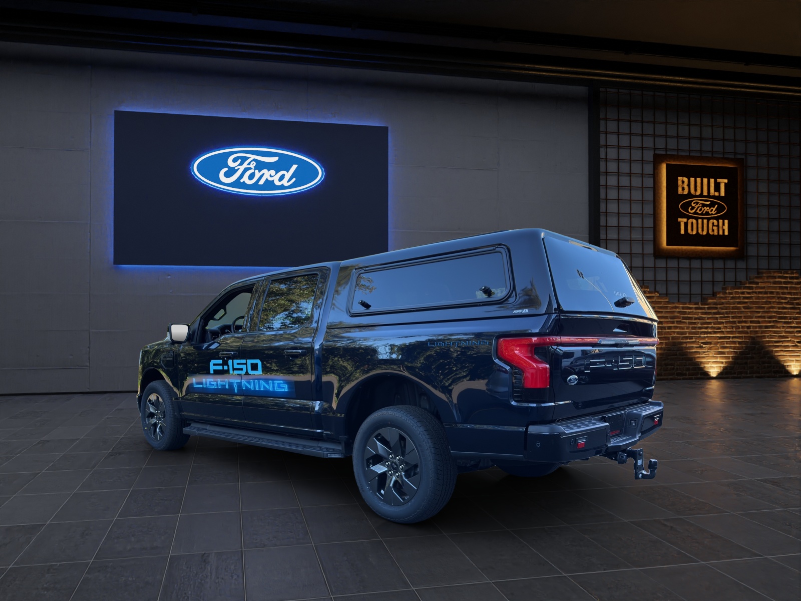 FORD F-Pickup F-150 LIGHTNING STANDARD RANGE BATTERY SUPER-CREW LARIAT Launch Edition 4x4-showroom-element-2