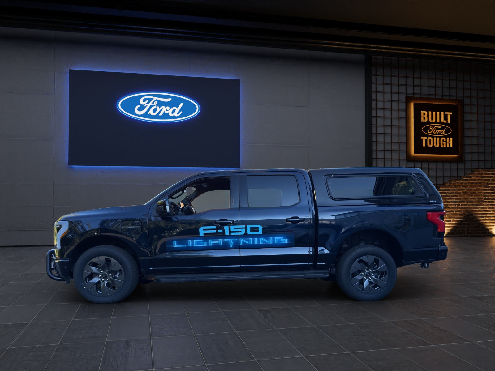 FORD F-Pickup F-150 LIGHTNING STANDARD RANGE BATTERY SUPER-CREW LARIAT Launch Edition 4x4-showroom-element-1