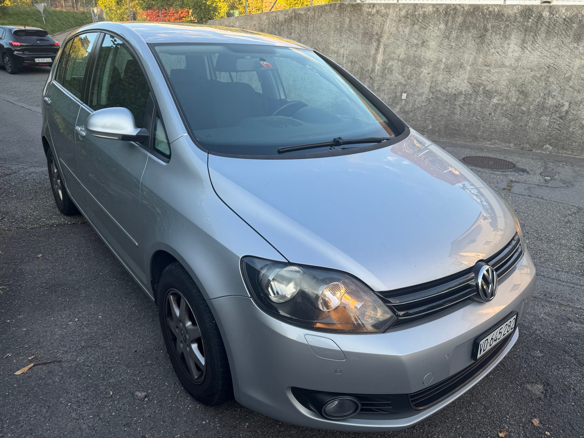 VW Golf Plus 1.2 TSI Trendline DSG-image-1