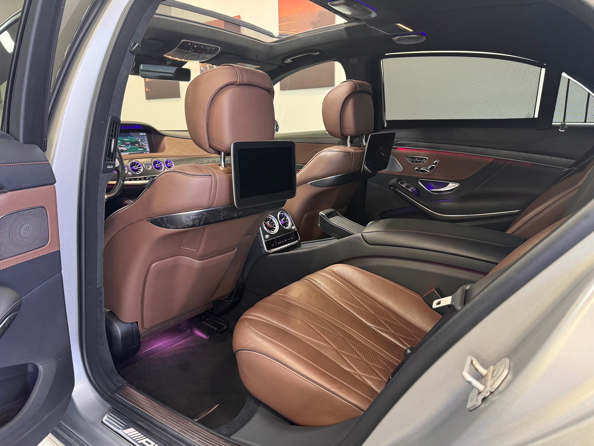 MERCEDES-BENZ S 63 AMG L 4Matic+ 9G-Tronic *ohne OPF / Designo Allanitgrau Matt / 22 Zoll / Burmester 3D / Panorama / Night Vision*-image-8