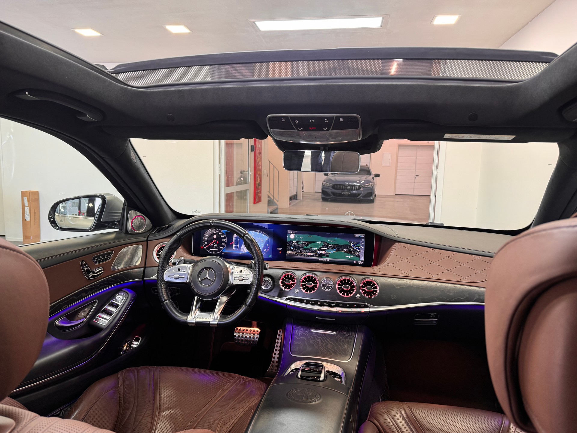 MERCEDES-BENZ S 63 AMG L 4Matic+ 9G-Tronic *ohne OPF / Designo Allanitgrau Matt / 22 Zoll / Burmester 3D / Panorama / Night Vision*-image-13