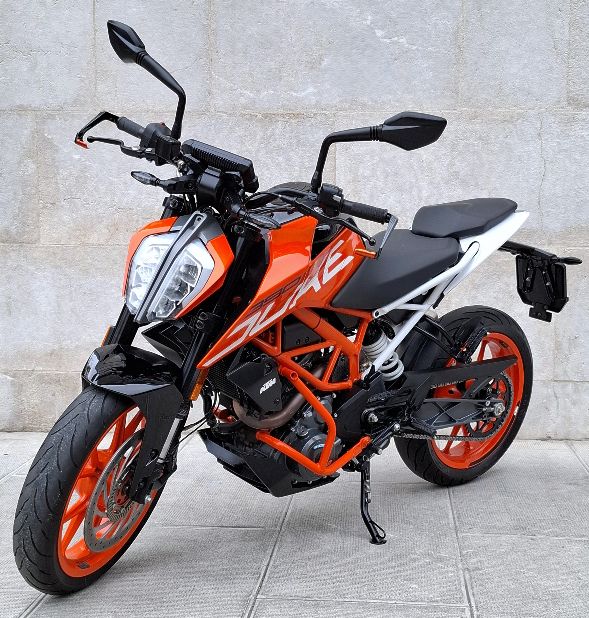 KTM 390 Duke ABS-image-3