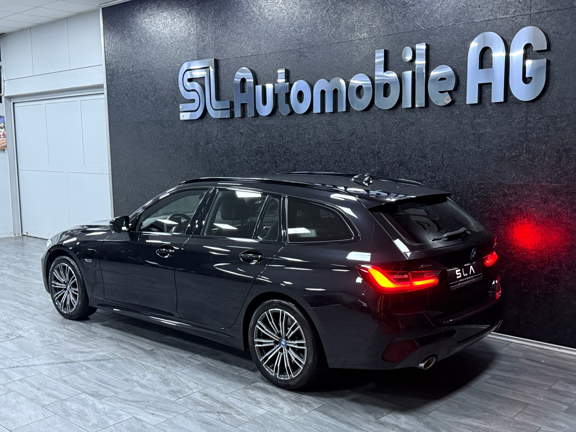 BMW 320e xDrive Touring M Sport Steptronic / Frisch MFK / Leasing ab 299.--image-4