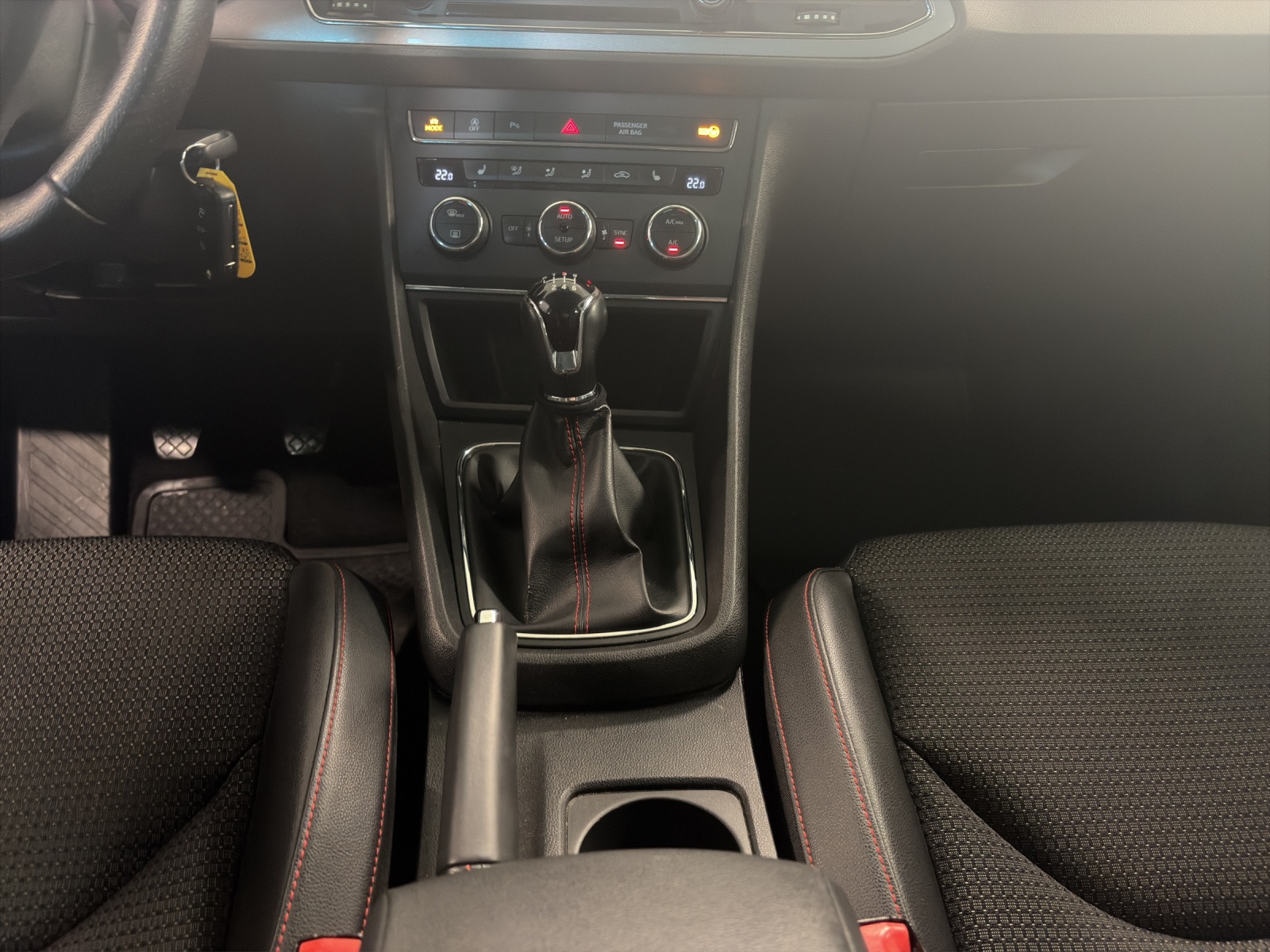 SEAT Leon 2.0 TDI FR Viva-image-12