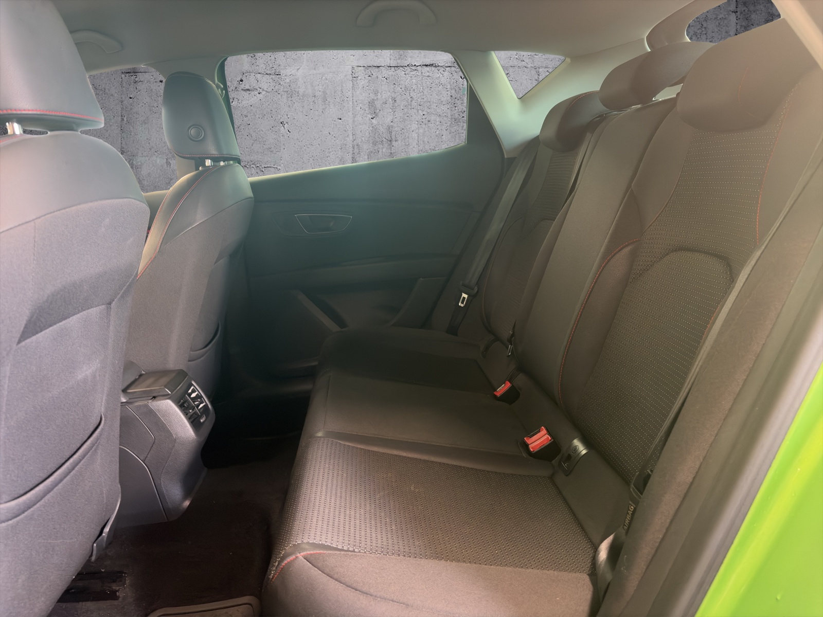 SEAT Leon 2.0 TDI FR Viva-image-13