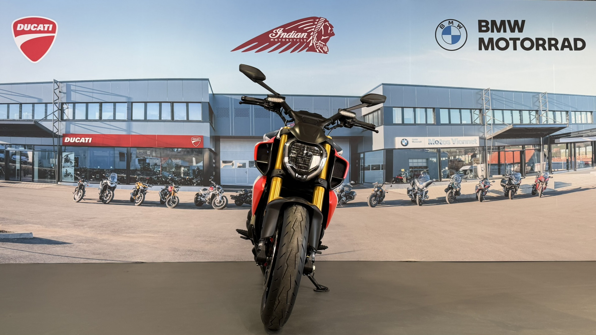 DUCATI Diavel 1103 V4 RS-image-1