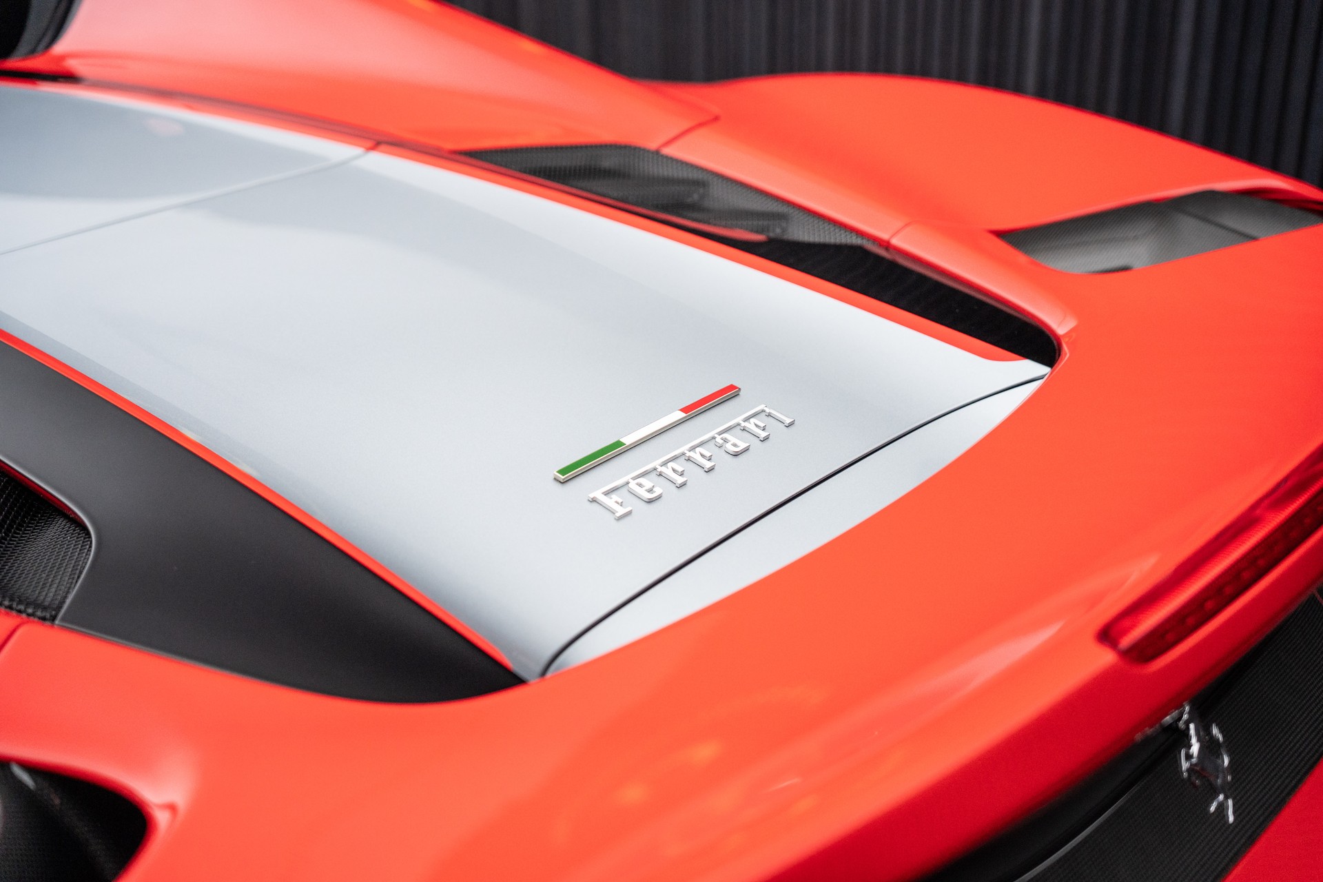 FERRARI 488 Pista Spider 3.9 V8-image-12